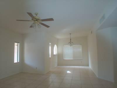 721 W Mountain Ridge Drive