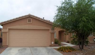 2162 W Splitwood Place