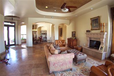 6153 E Avenida De Kira