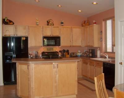 290 W Klinger Canyon Drive