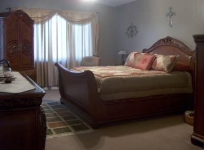 290 W Klinger Canyon Drive