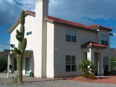 6641 N Desert View Drive