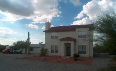 6641 N Desert View Drive