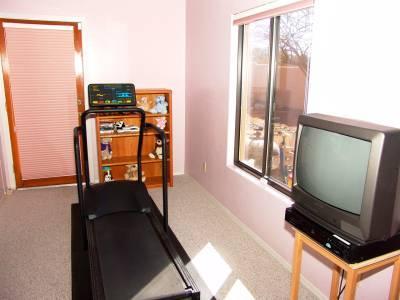 7656 N Quail Ridge Drive