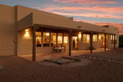 702 W Silver Eagle Court