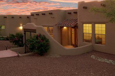 702 W Silver Eagle Court