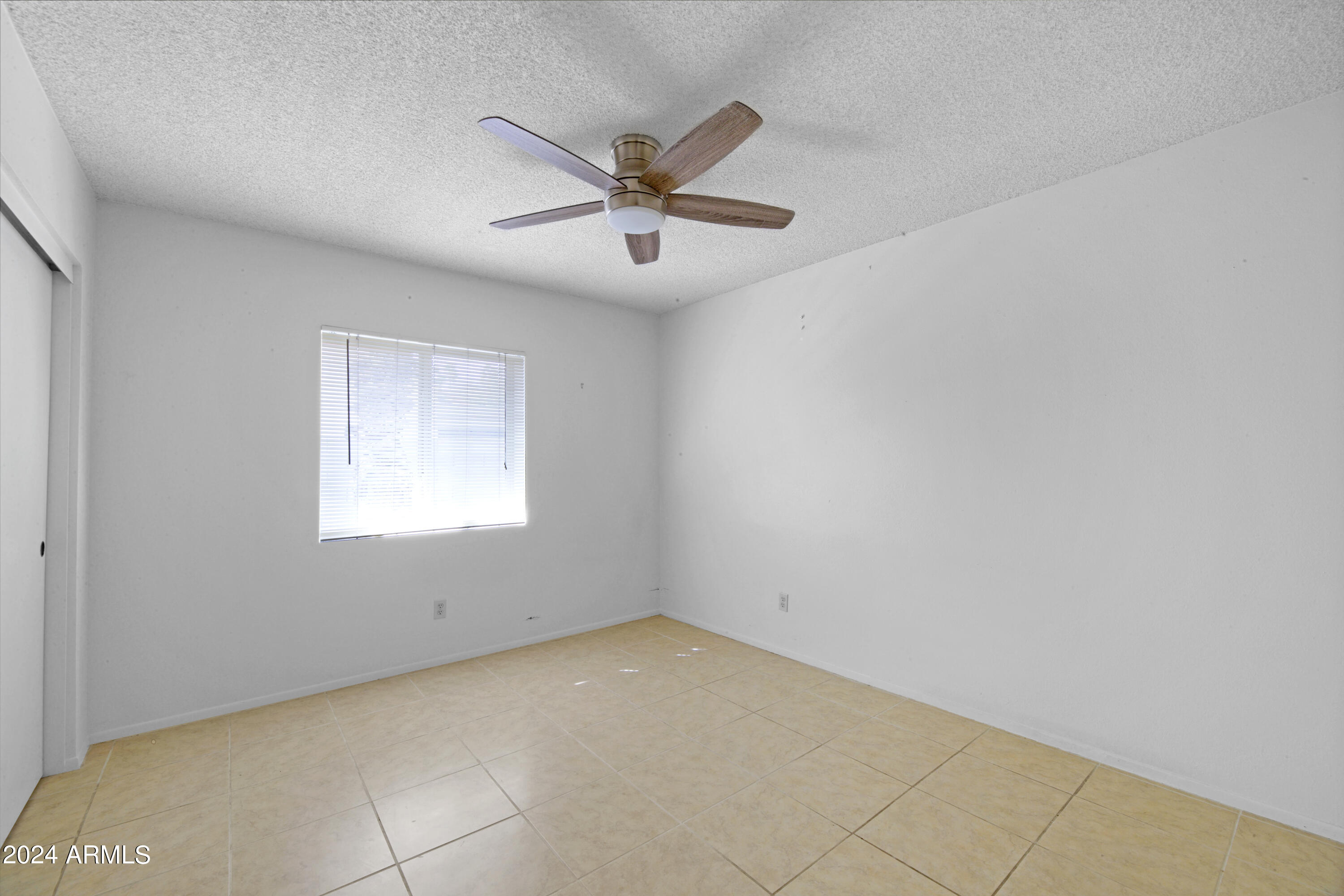 5074 E Cholla Street