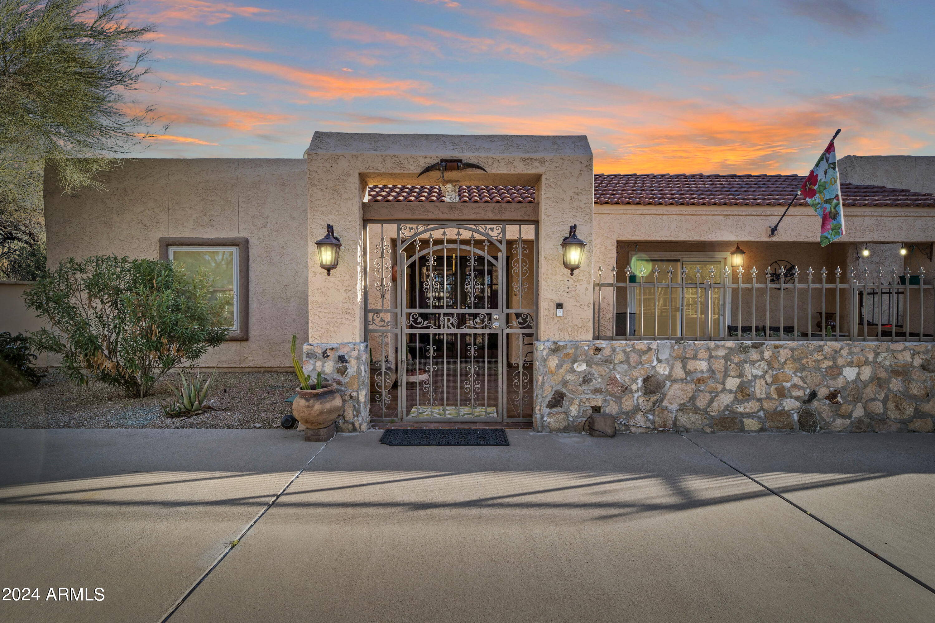 8023 E Cholla Street