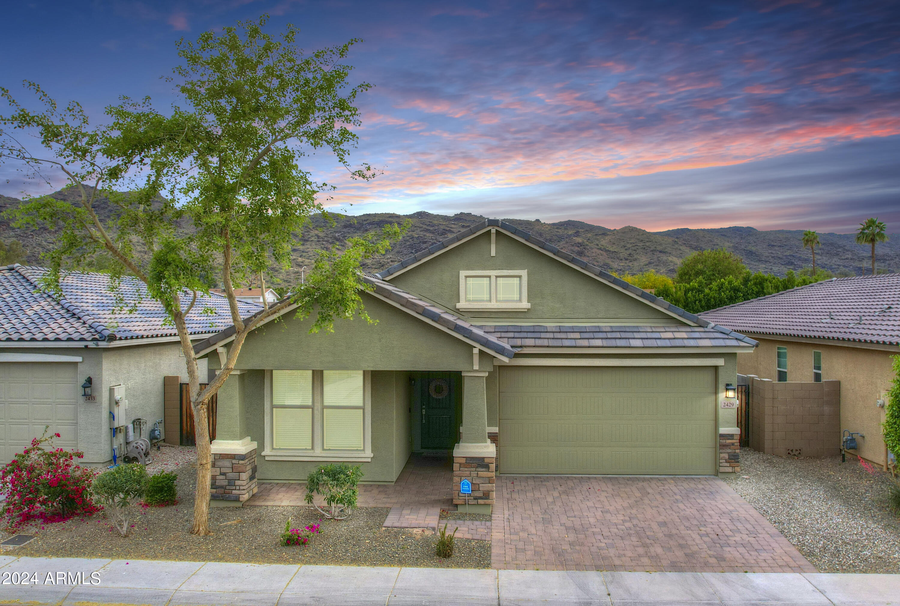 2429 E Beverly Road