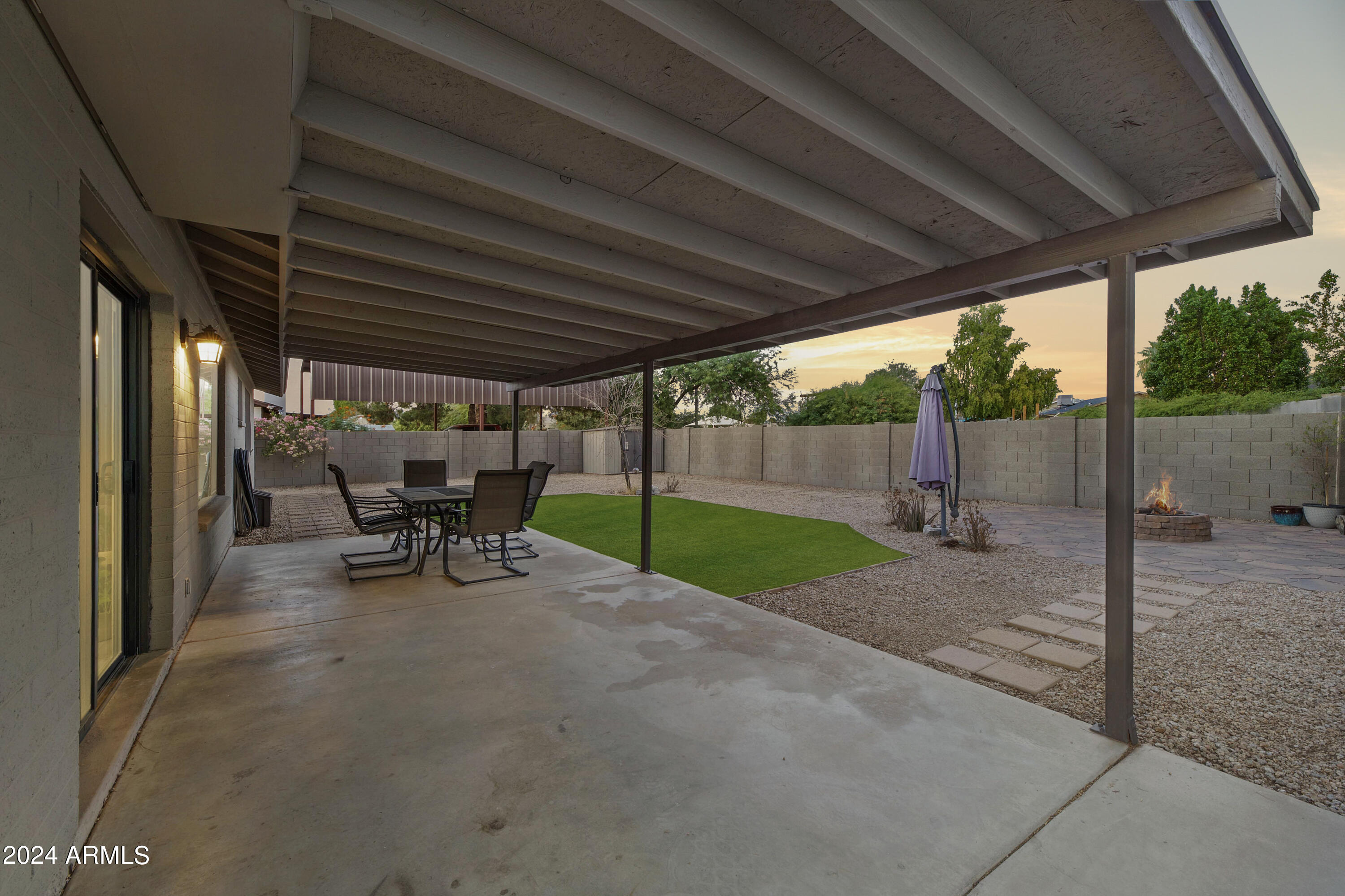 16637 N Landis Lane