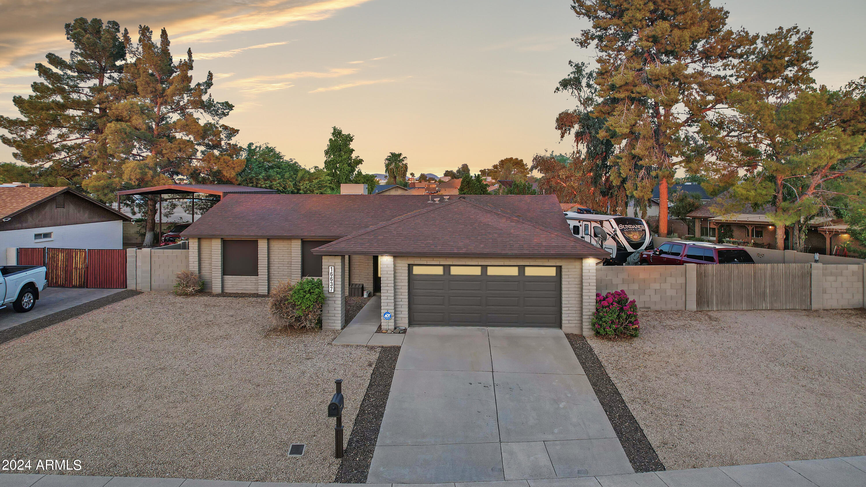 16637 N Landis Lane