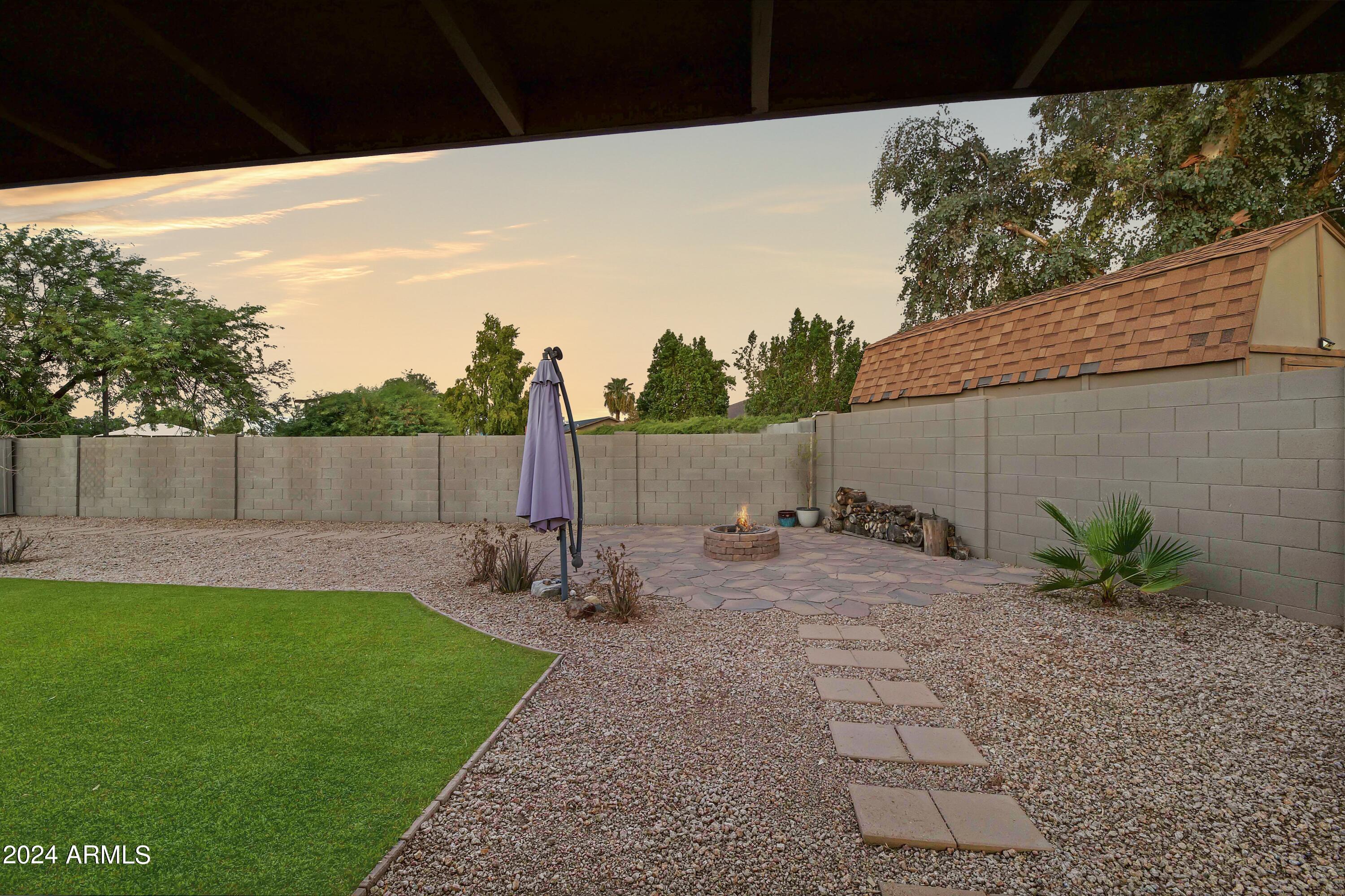 16637 N Landis Lane