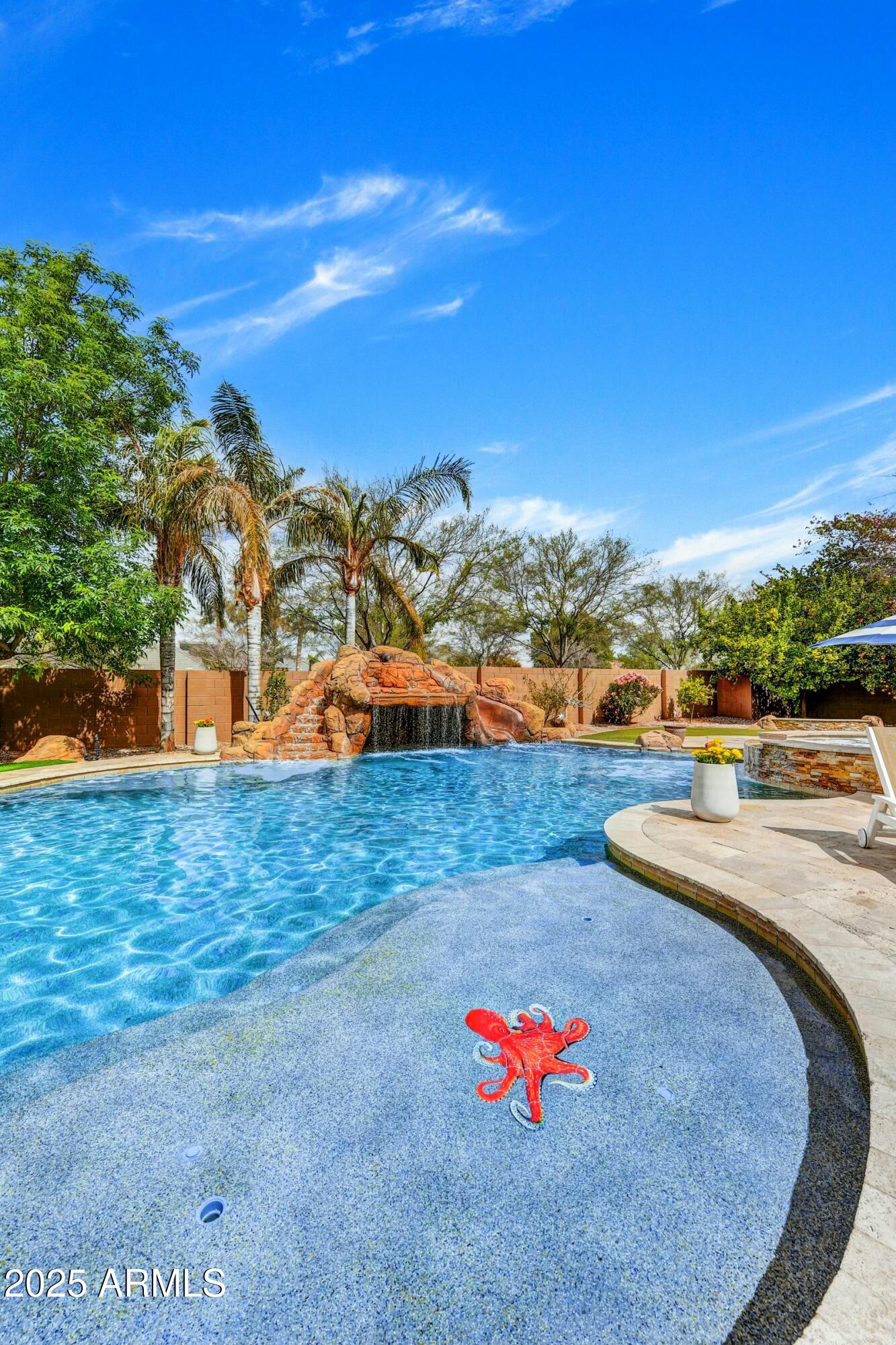 3120 E WATERMAN Court