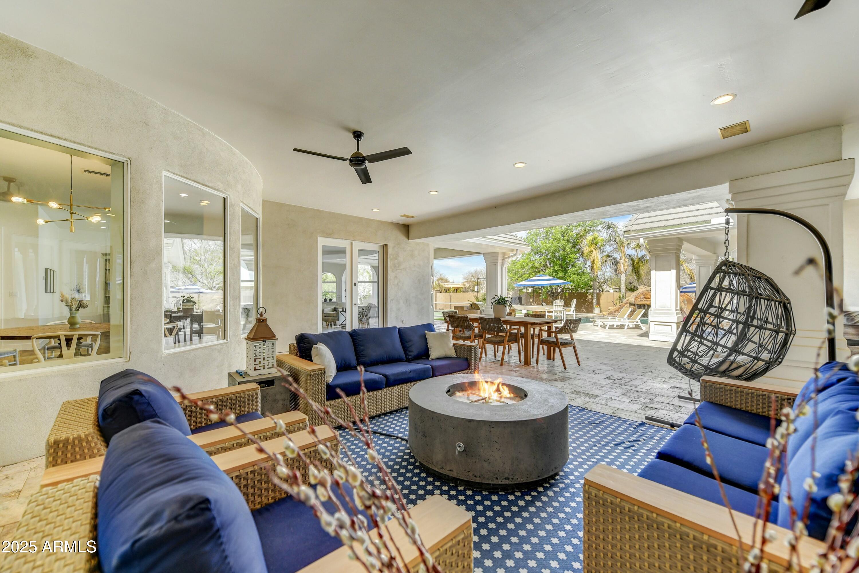 3120 E WATERMAN Court