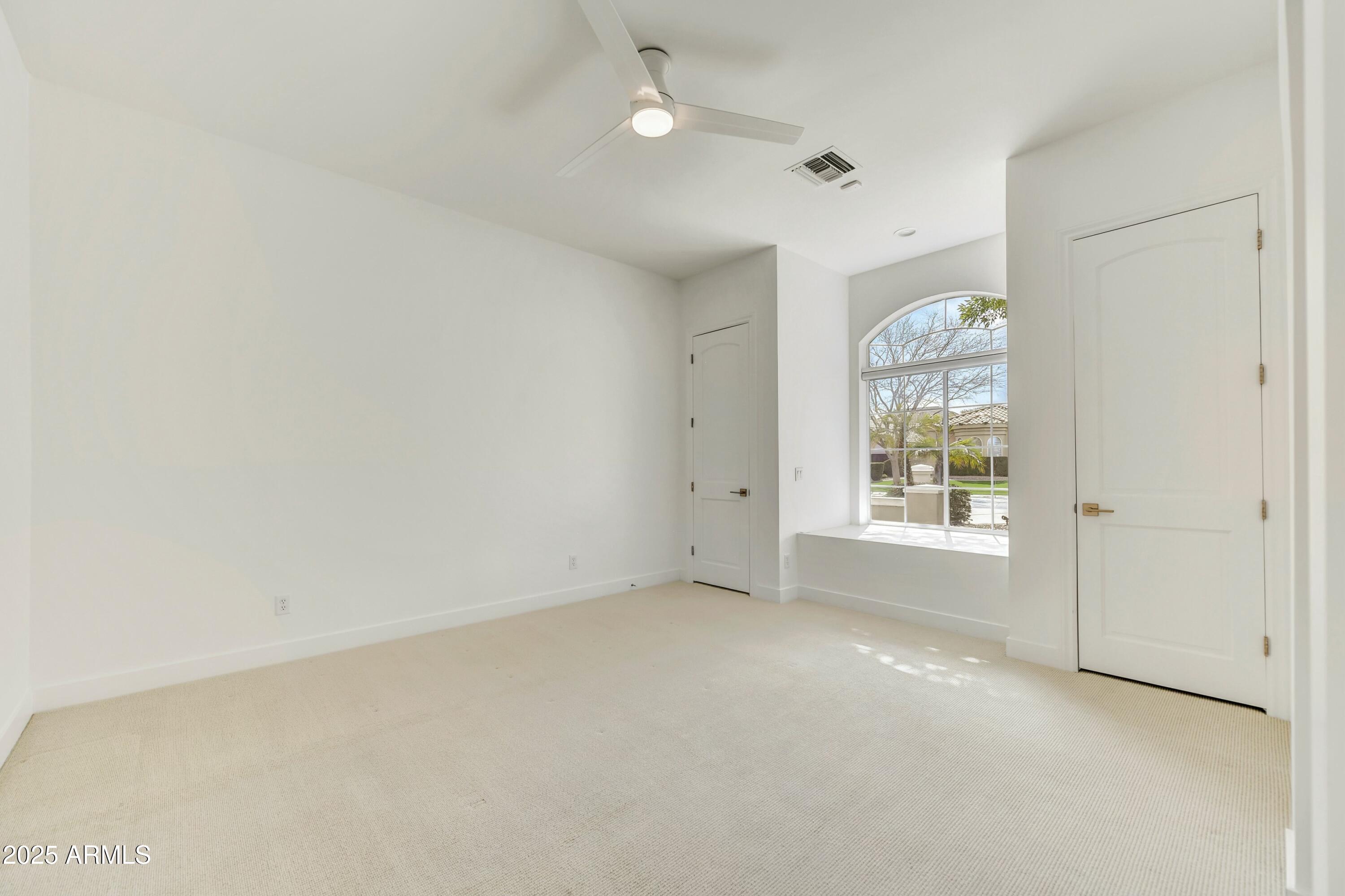 3120 E WATERMAN Court