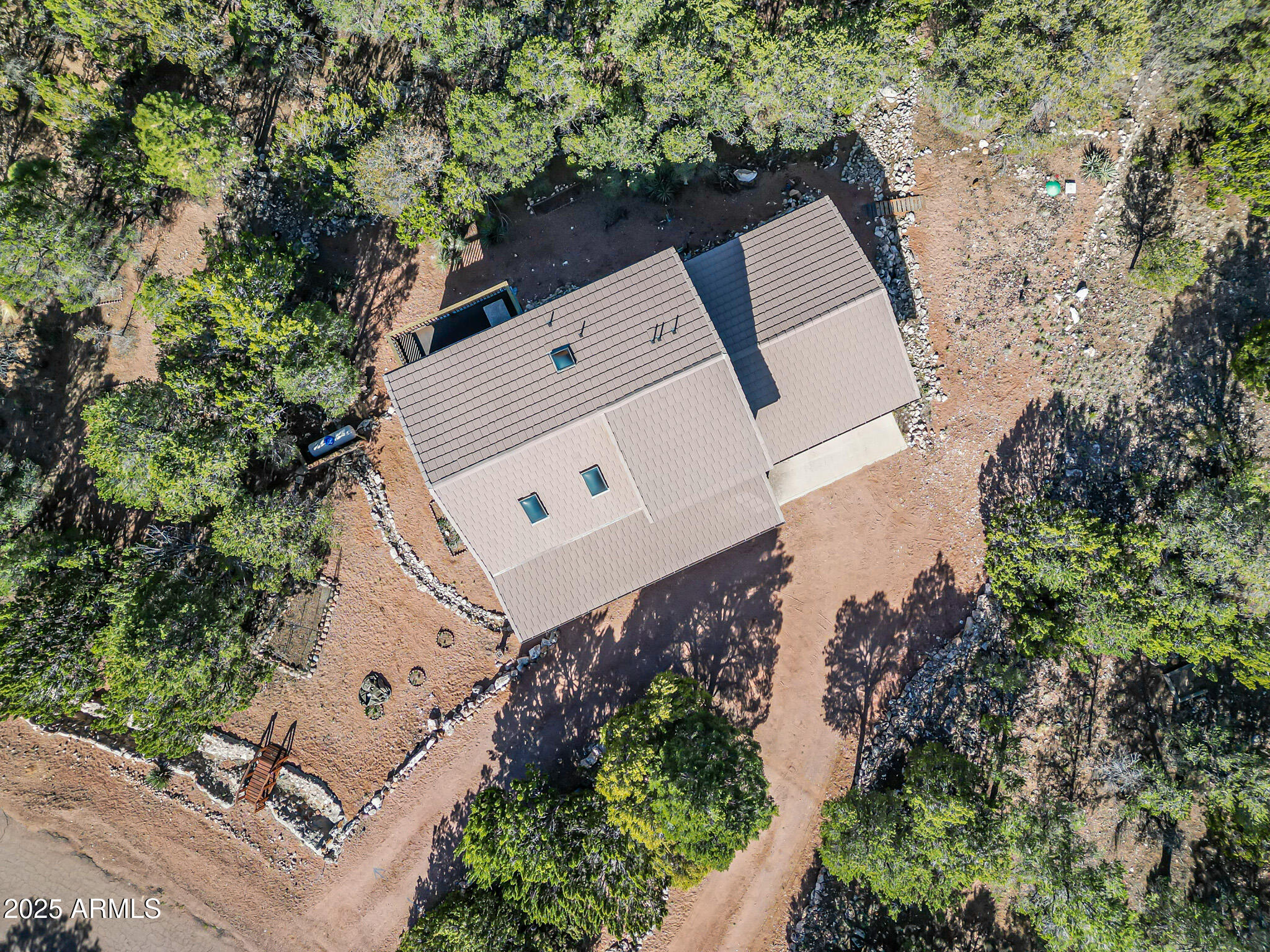 2806 SKYHAWK Drive