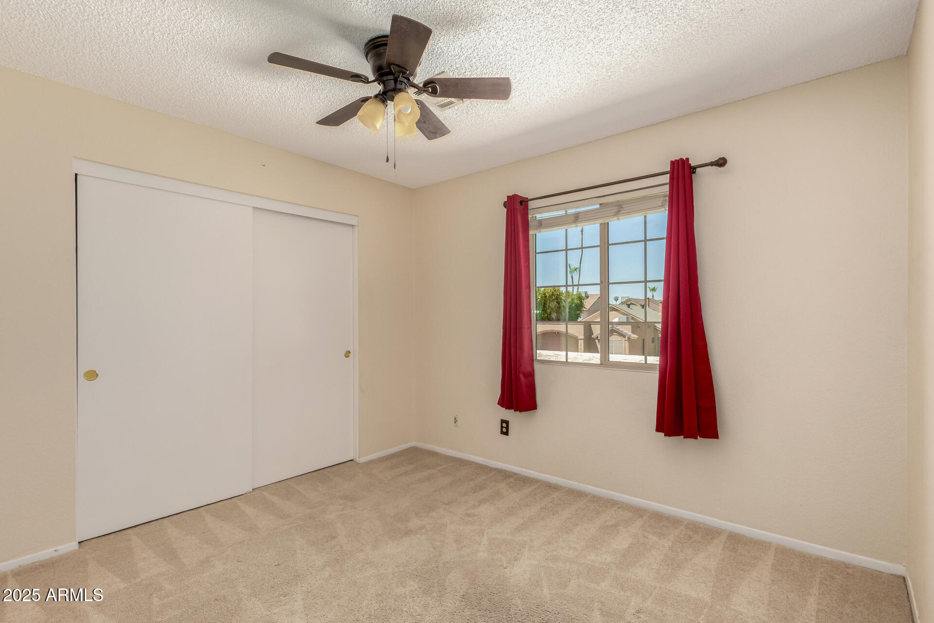 1211 W HIGHLAND Street