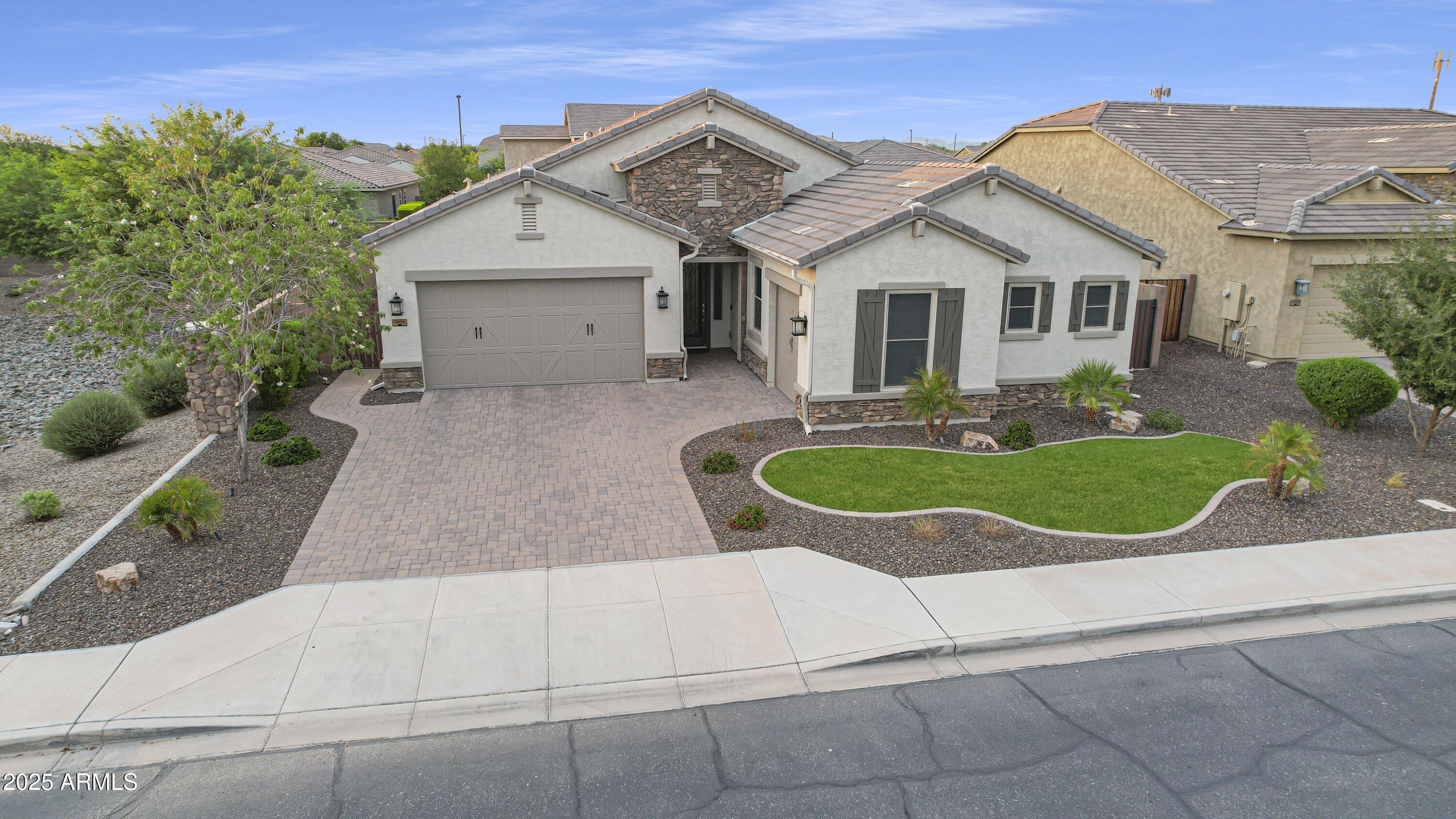 3890 E Mia Lane