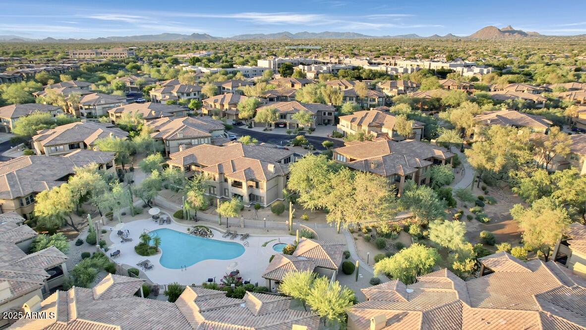 19700 N 76th Street, 2072