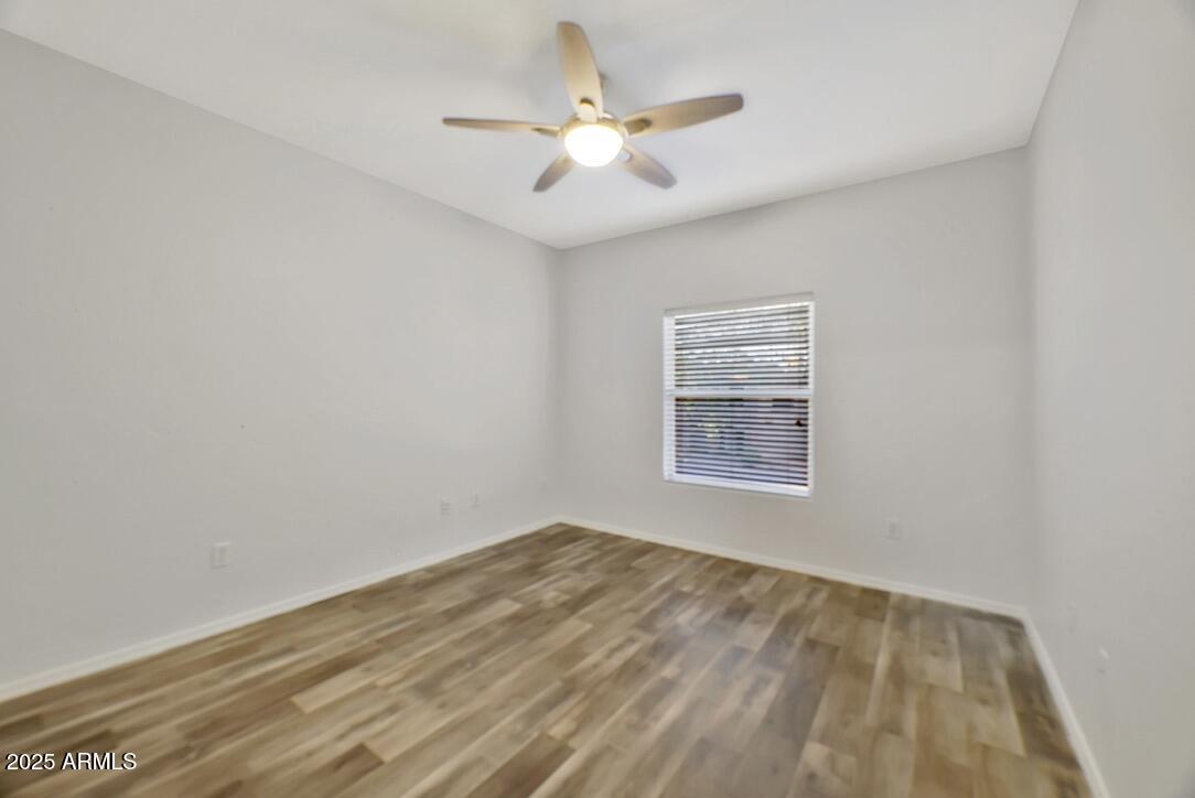 19700 N 76th Street, 2072