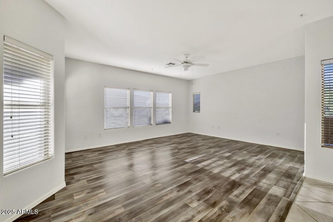 19700 N 76th Street, 2072