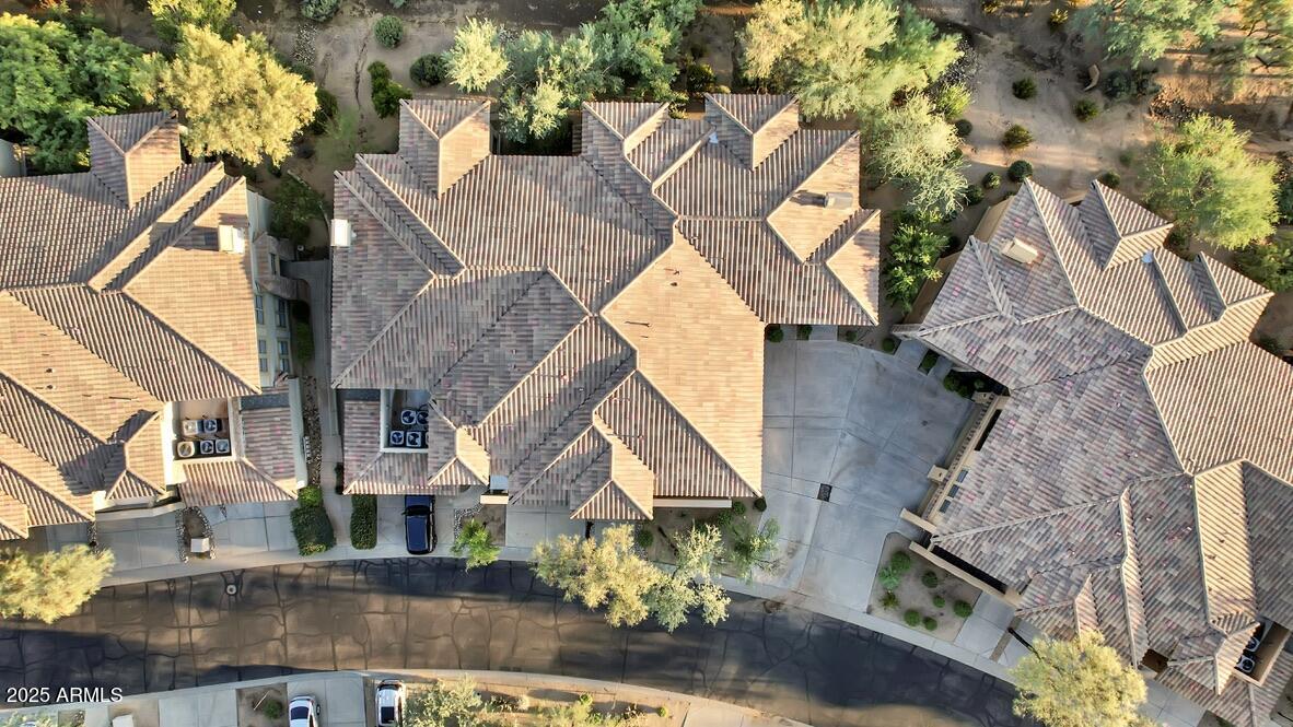 19700 N 76th Street, 2072