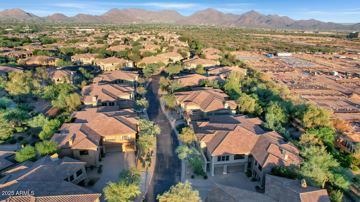 19700 N 76th Street, 2072