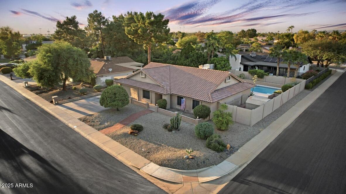 6054 E Nisbet Road