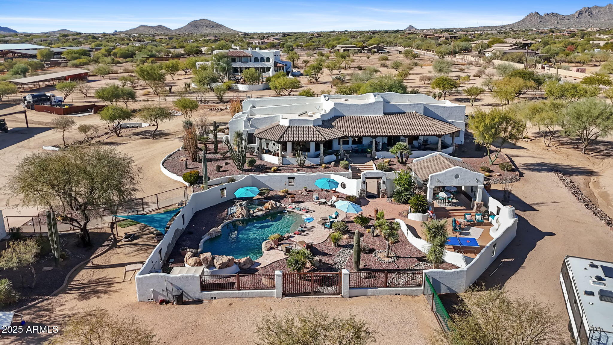 14537 E Windstone