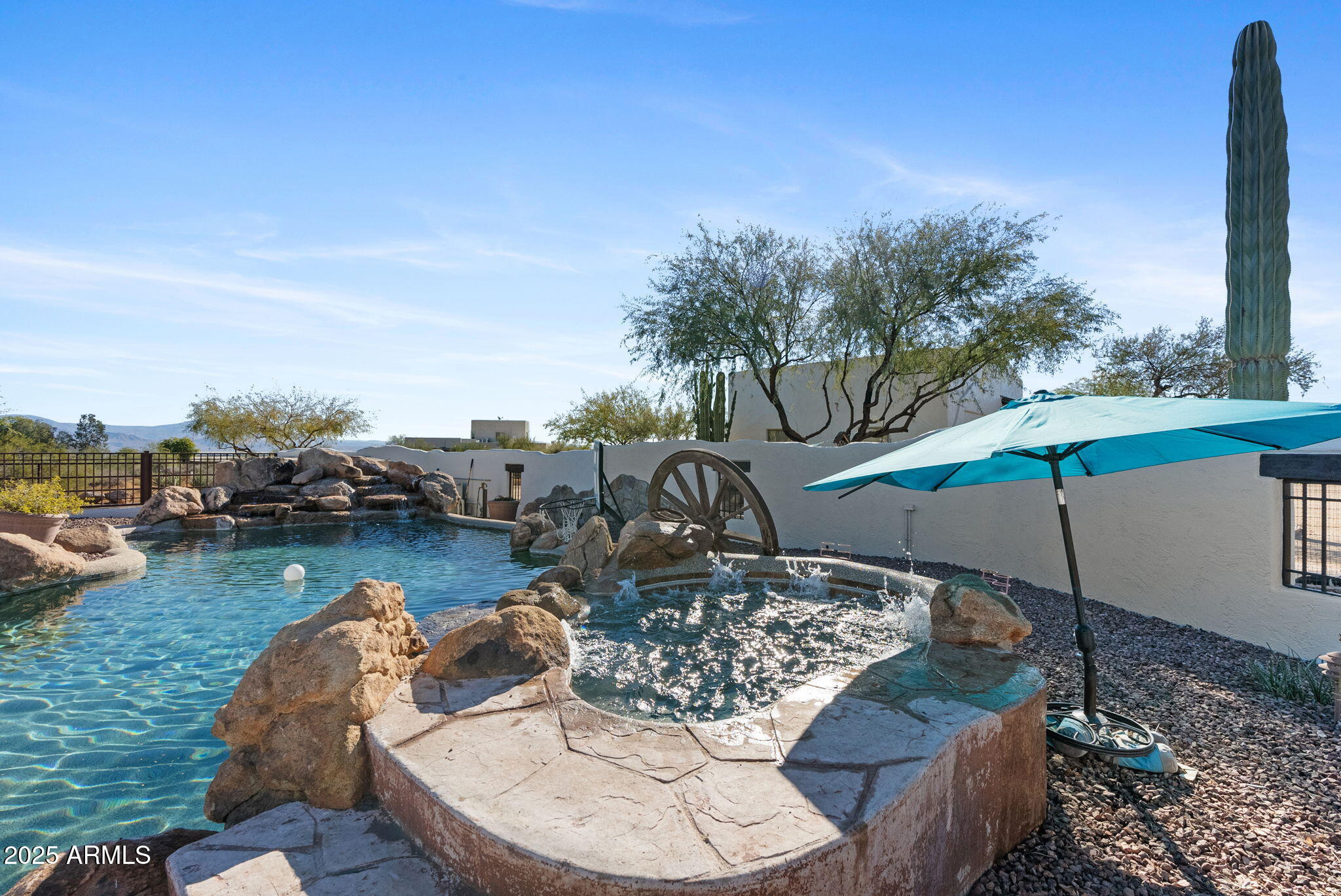 14537 E Windstone