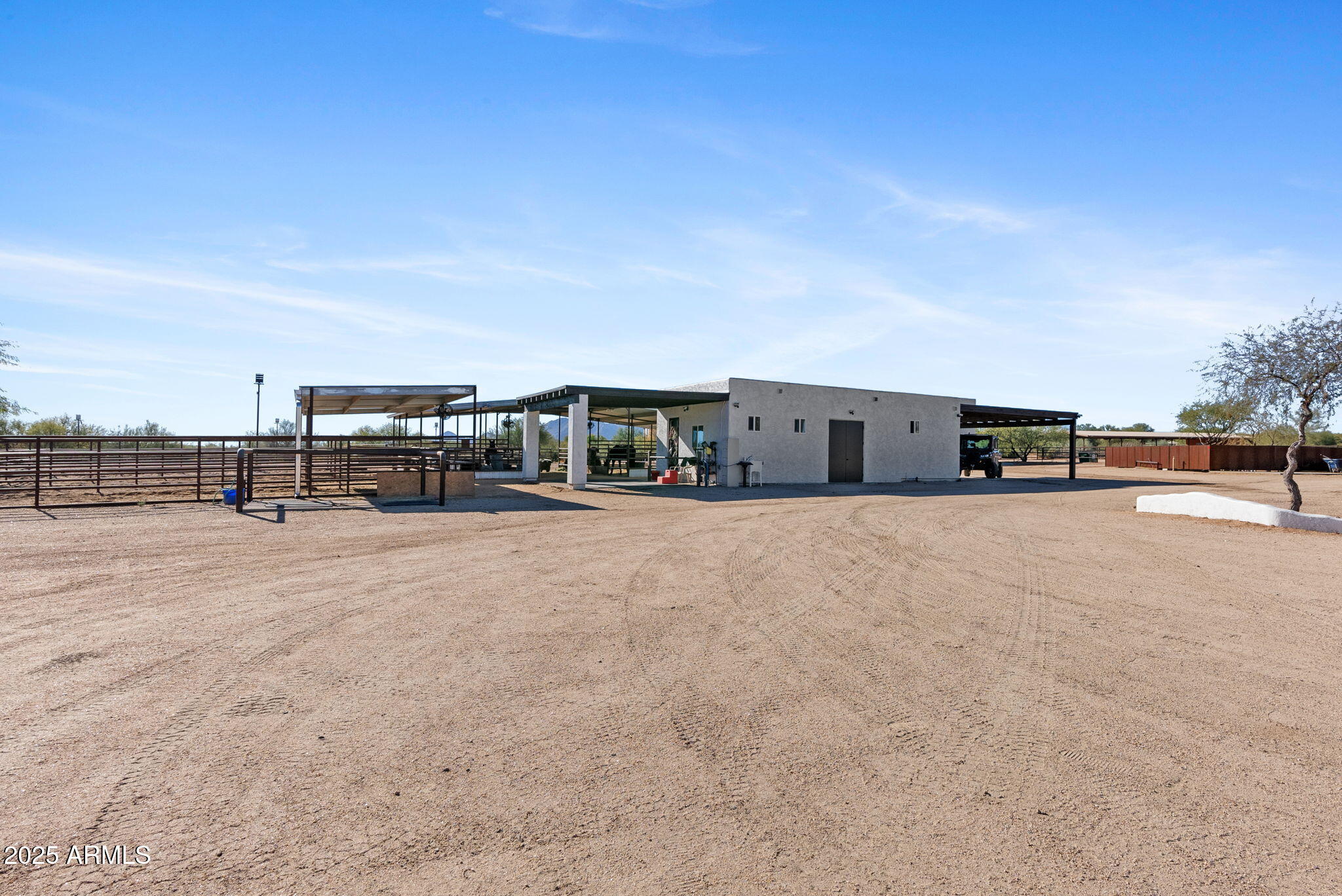 14537 E Windstone