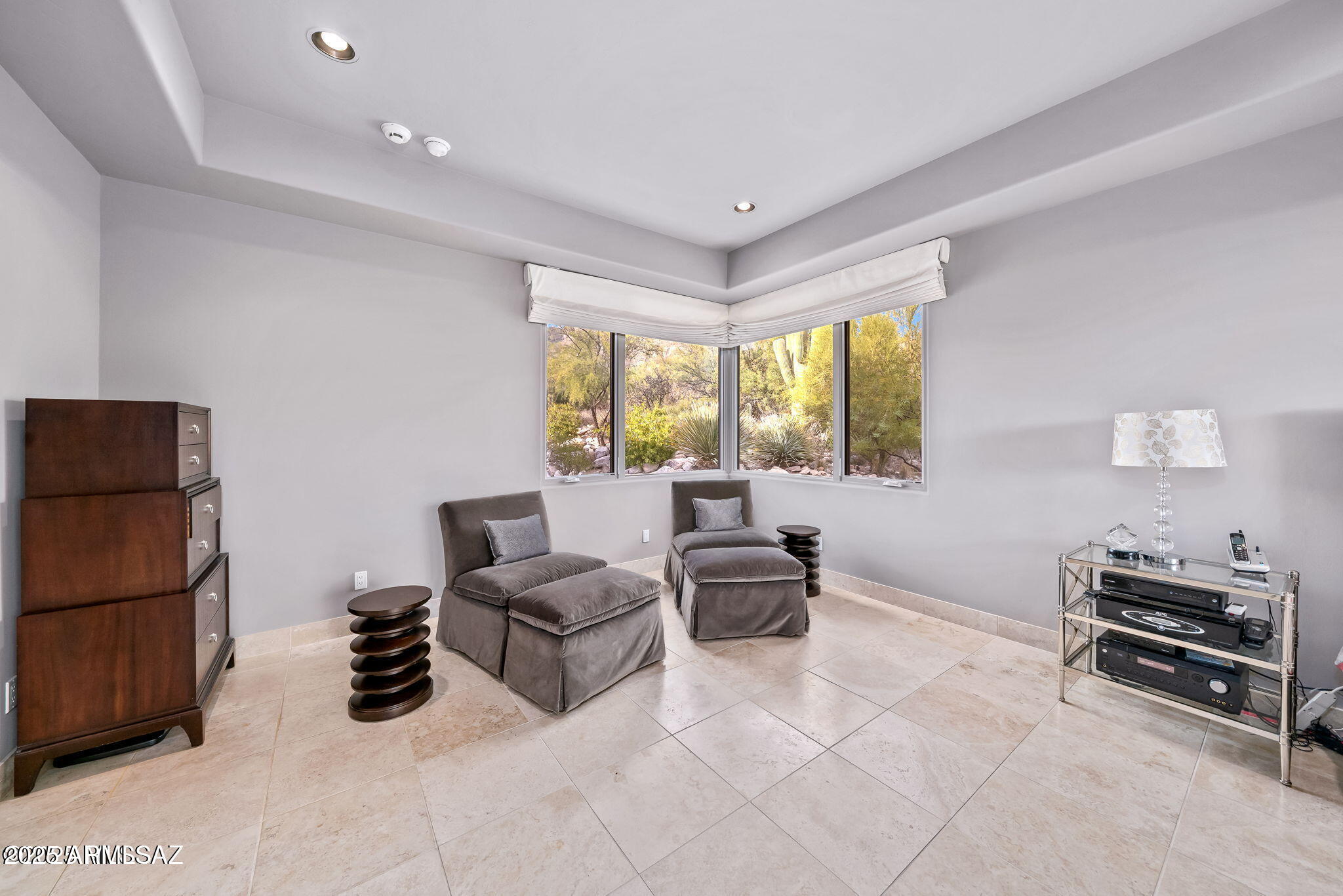 1583 E SANCTUARY COVE Way