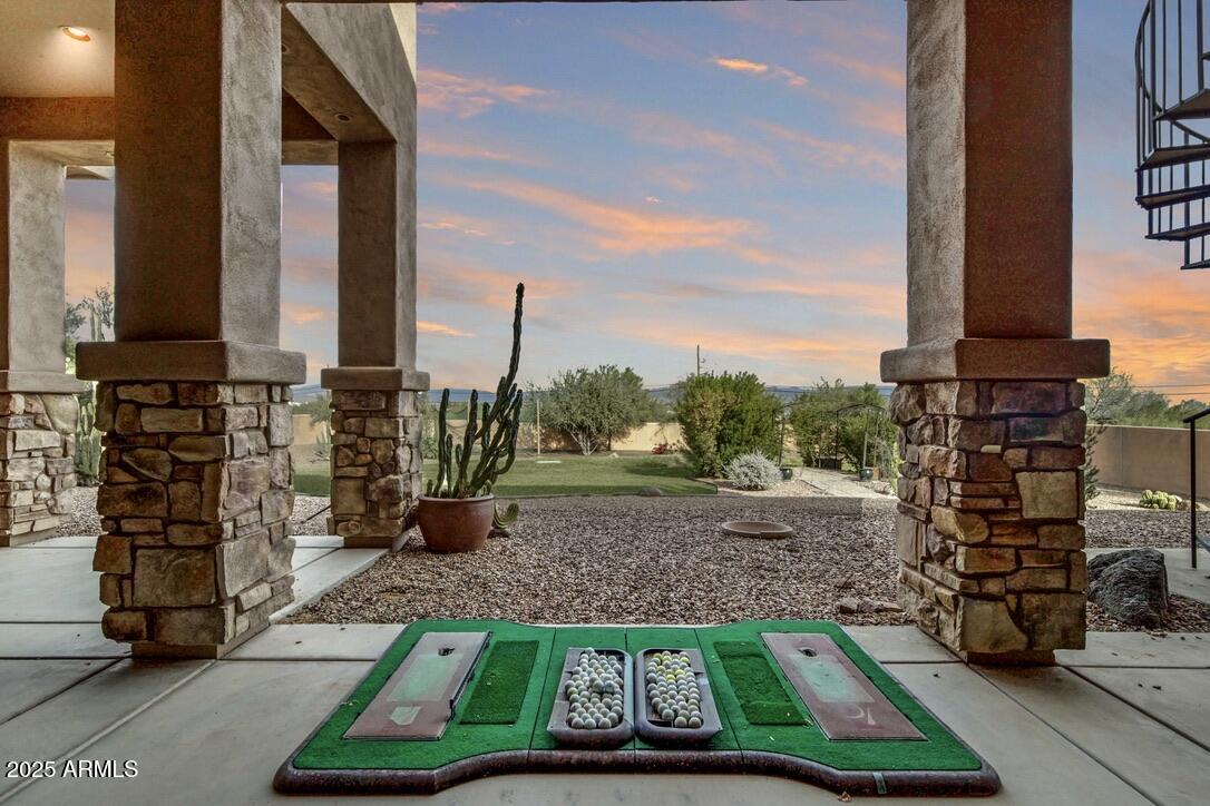 28427 N Rio Mountain Court