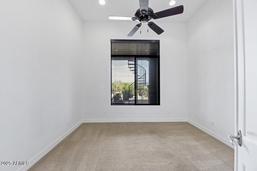 28427 N Rio Mountain Court