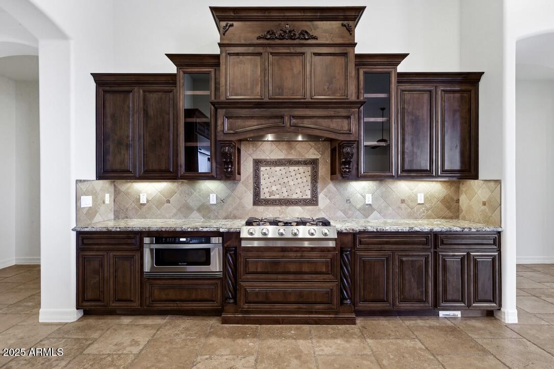 28427 N Rio Mountain Court