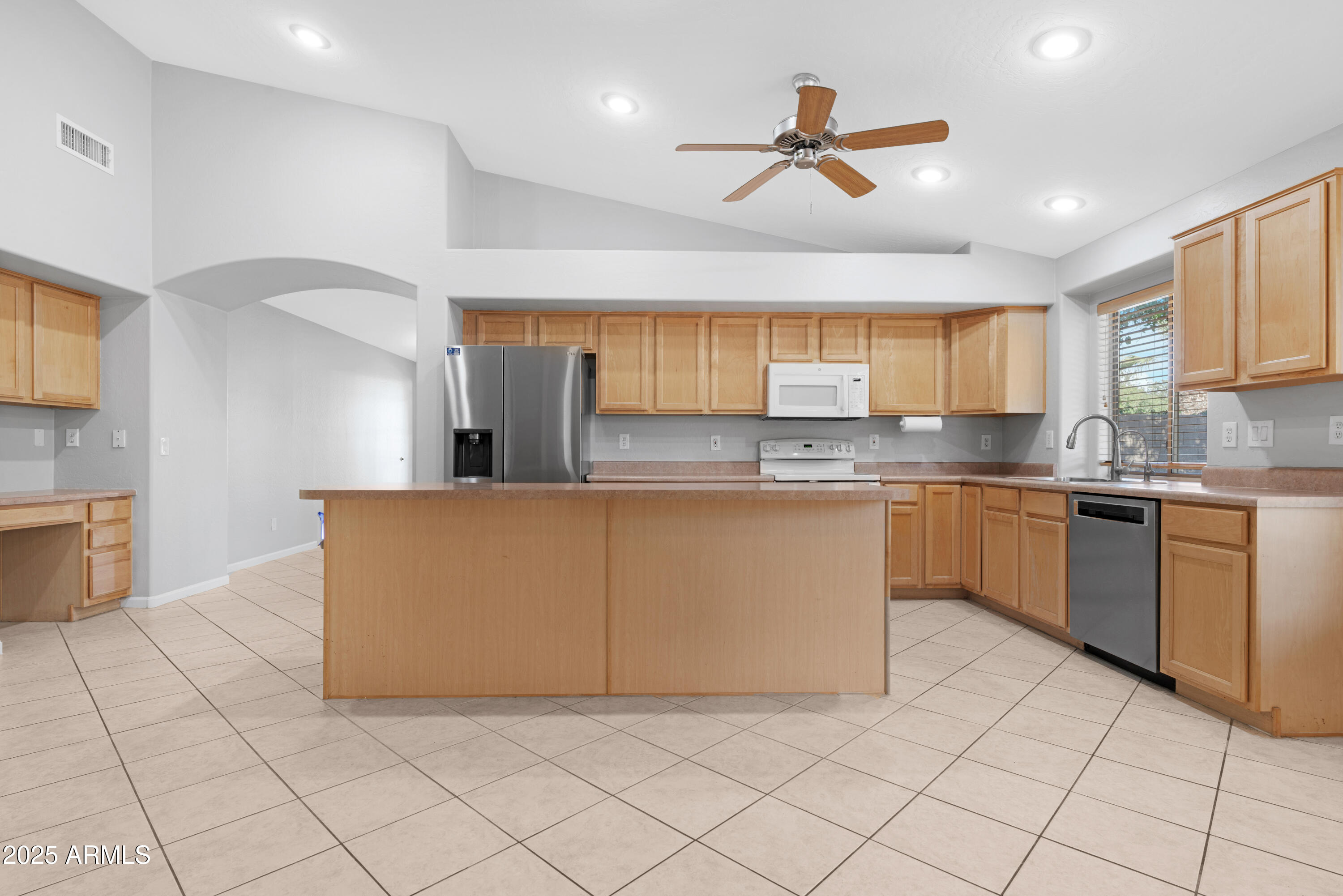 133 E CANYON CREEK Drive