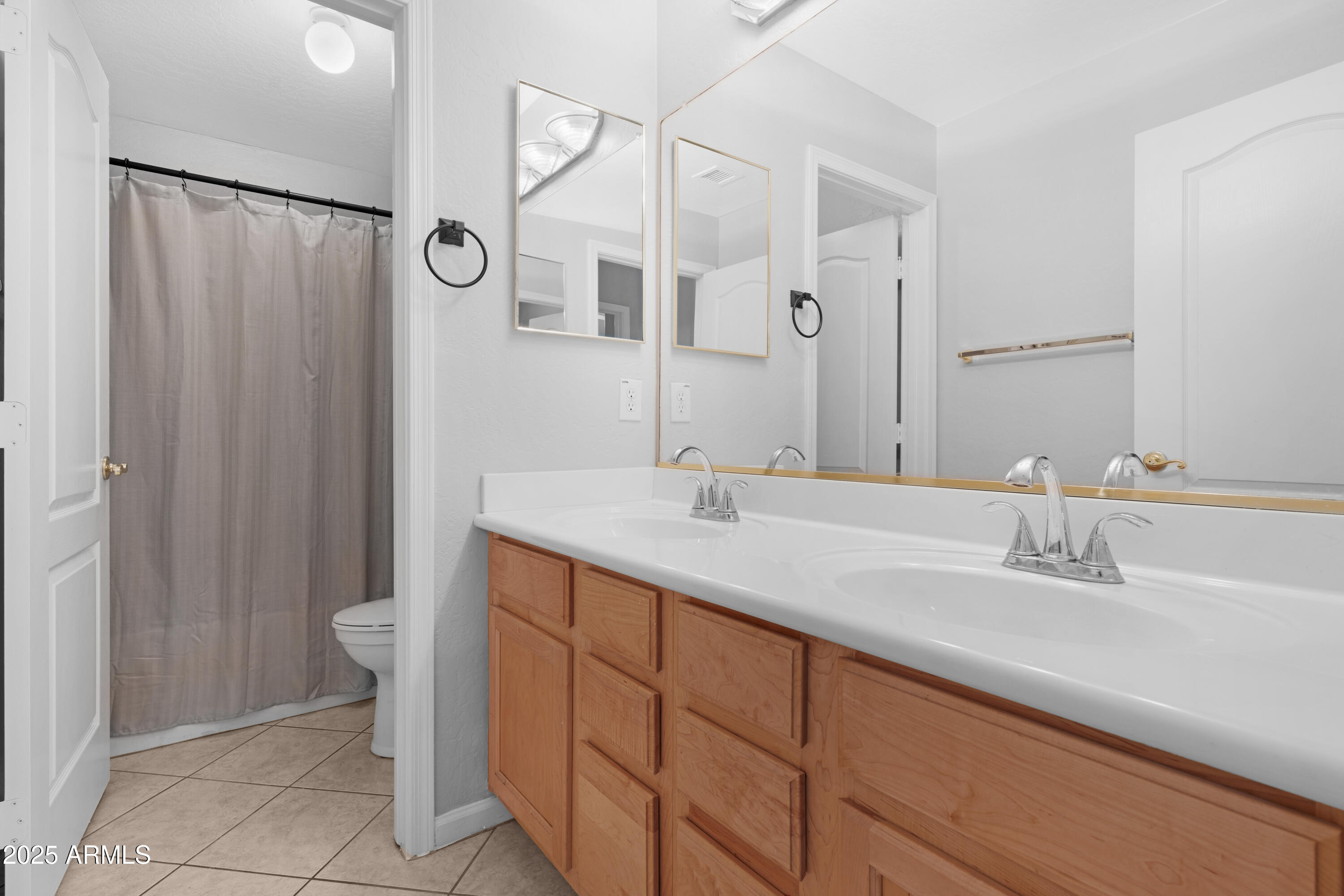 133 E CANYON CREEK Drive