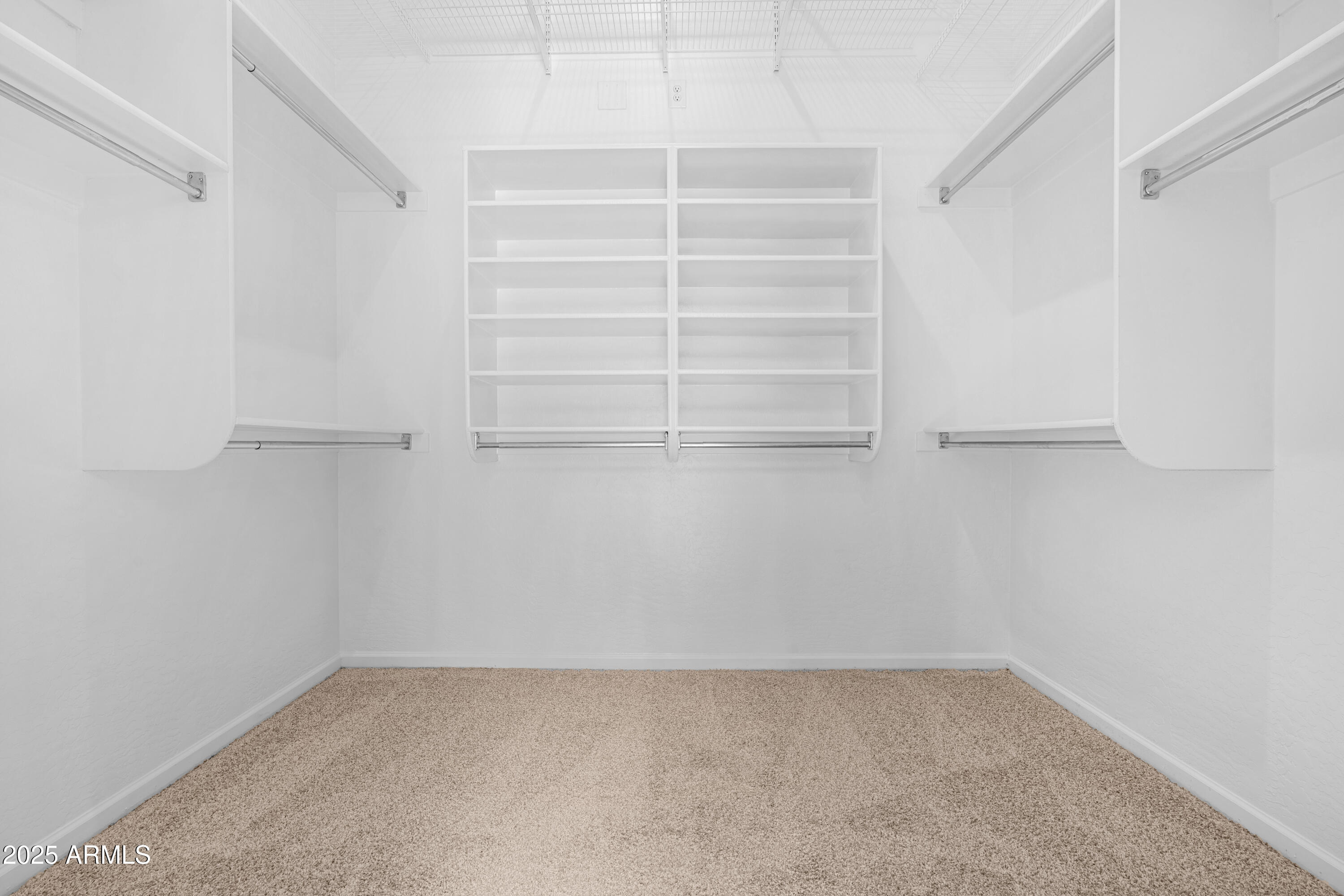 133 E CANYON CREEK Drive