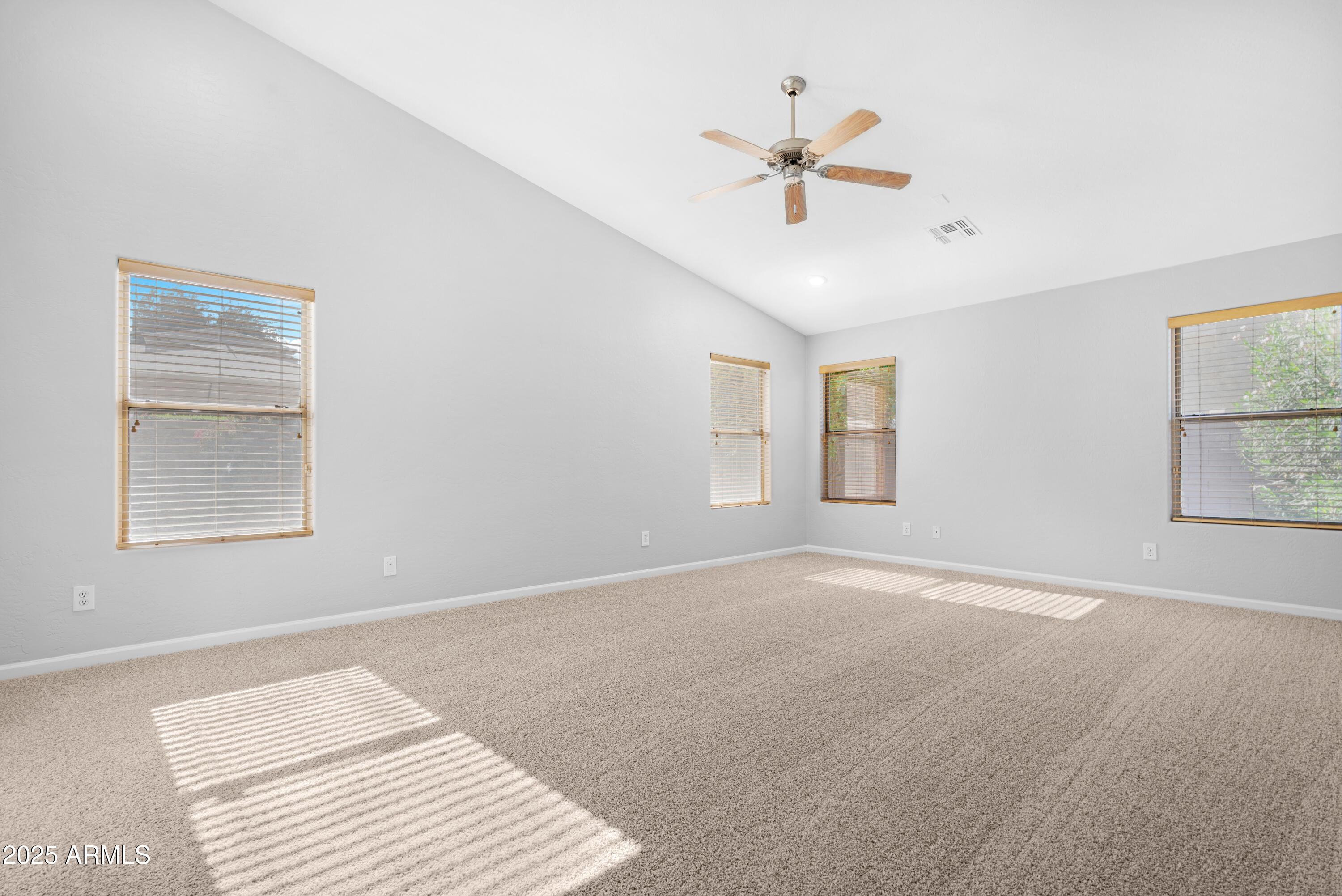 133 E CANYON CREEK Drive