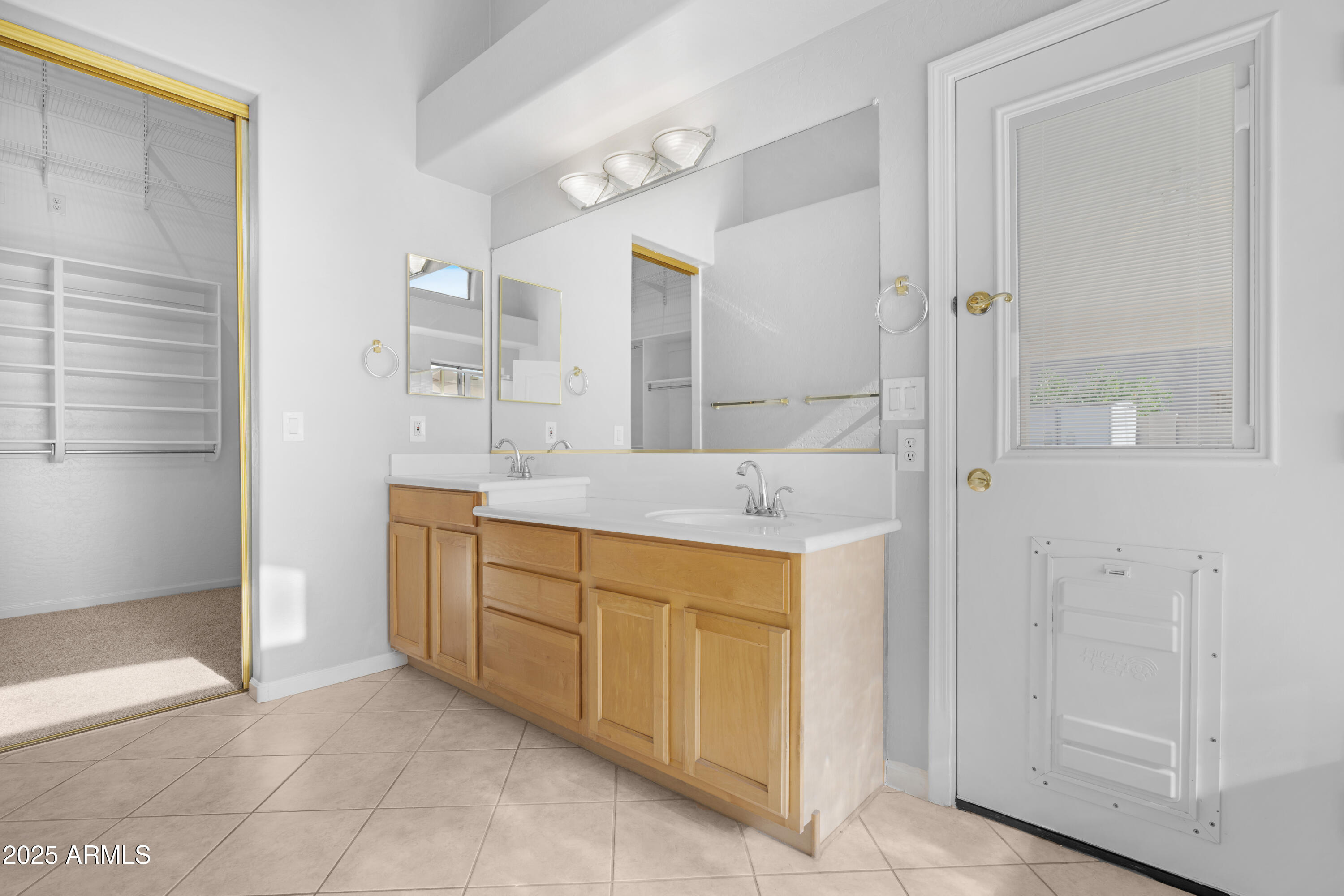 133 E CANYON CREEK Drive