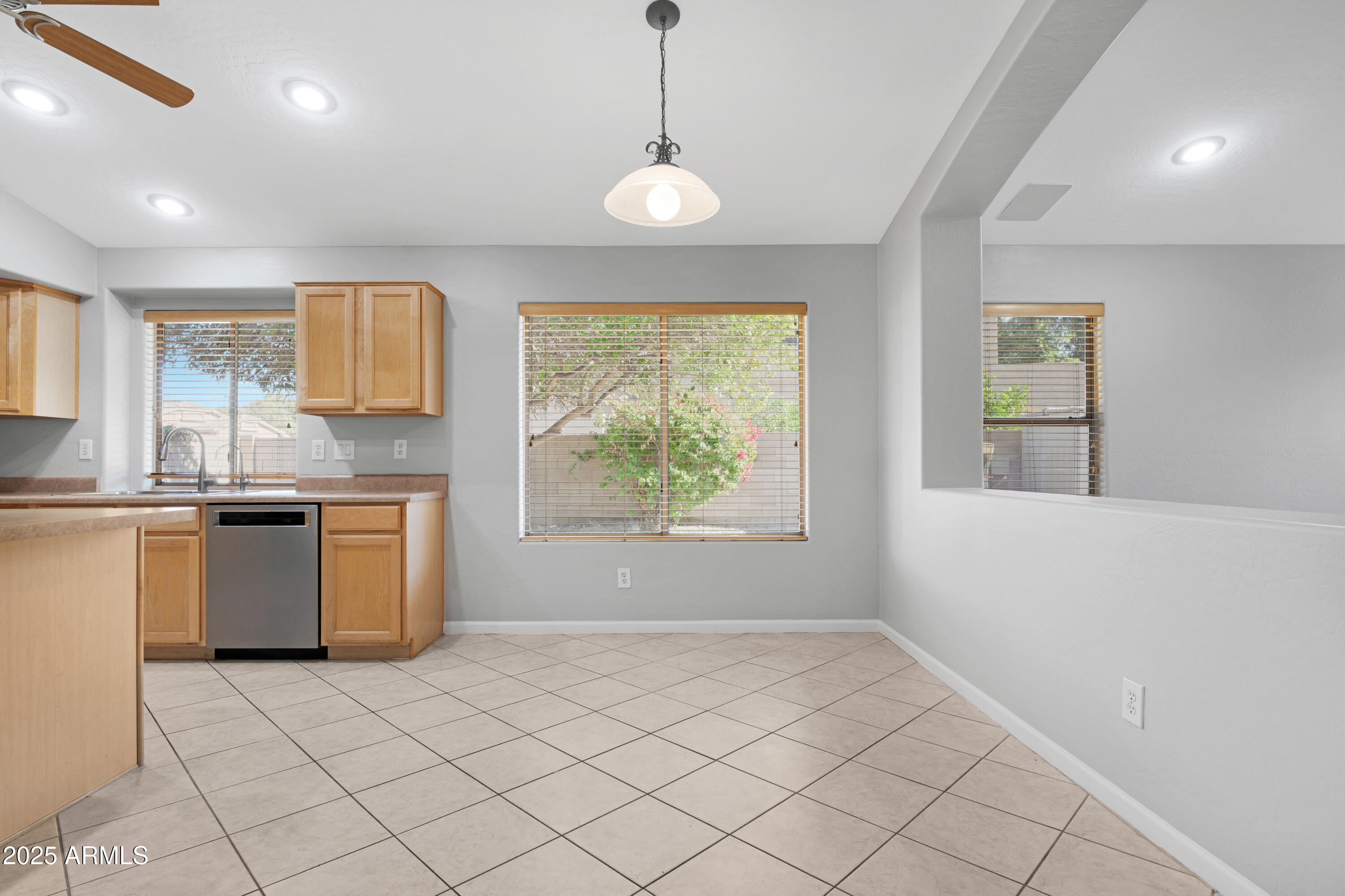 133 E CANYON CREEK Drive