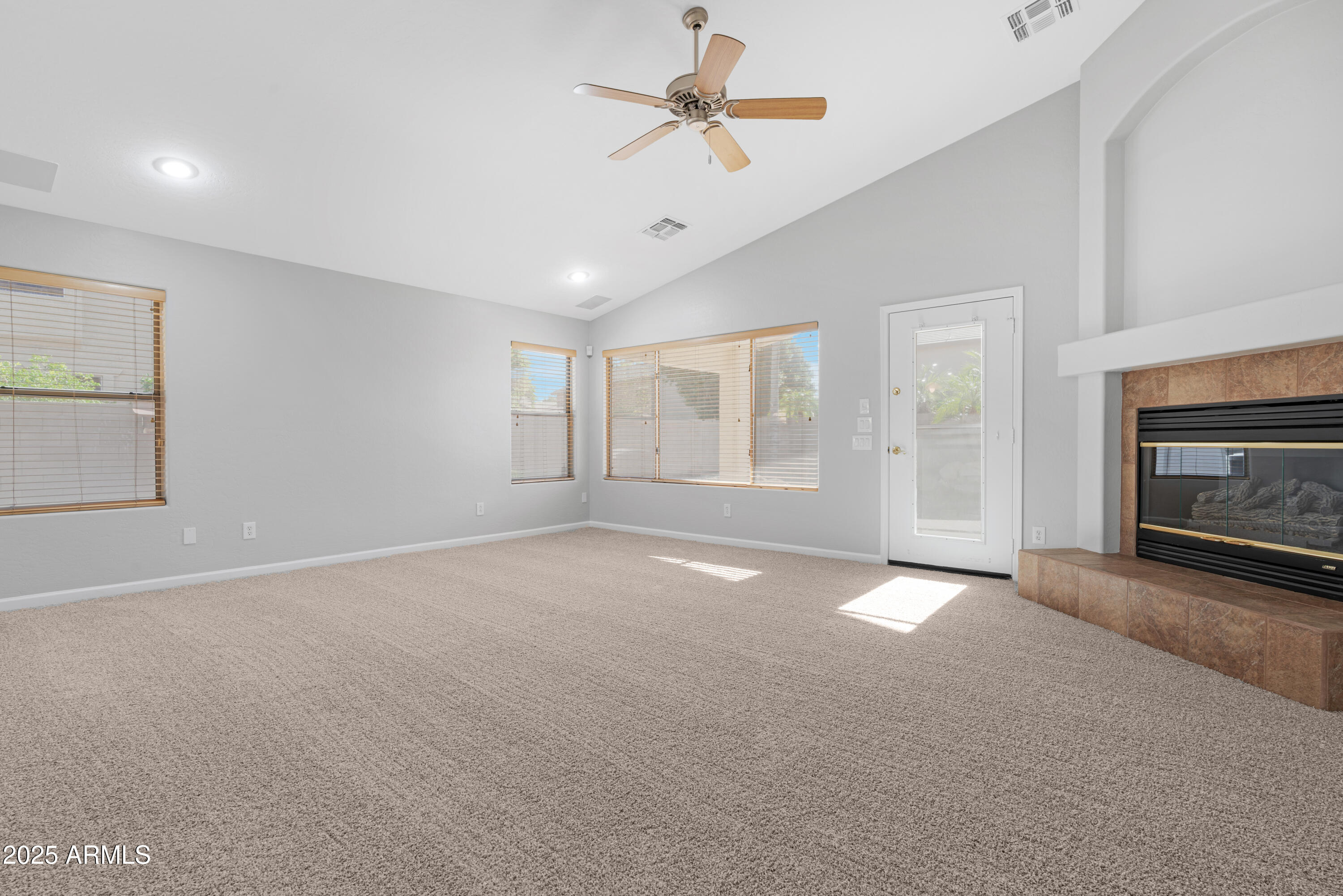 133 E CANYON CREEK Drive