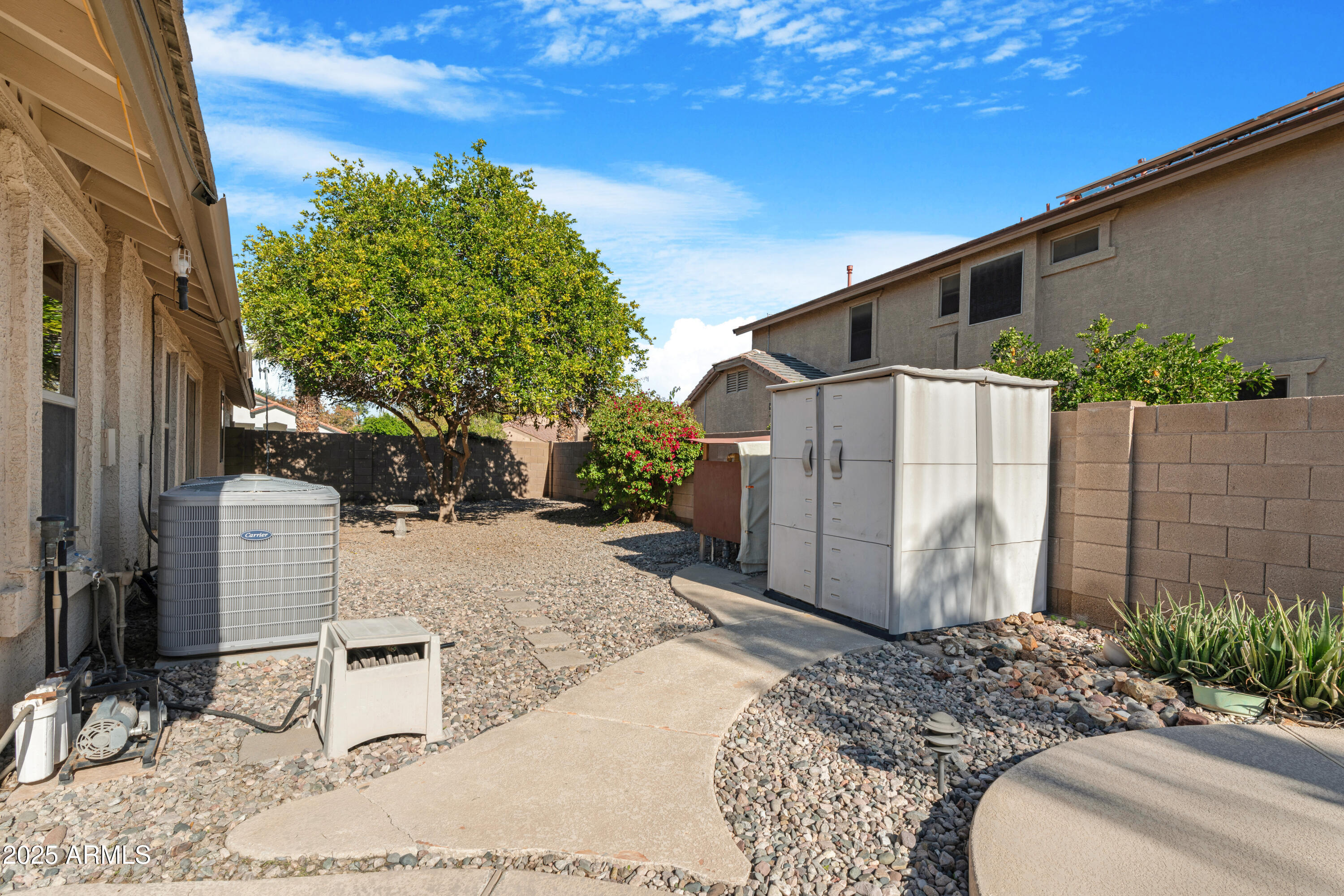 133 E CANYON CREEK Drive