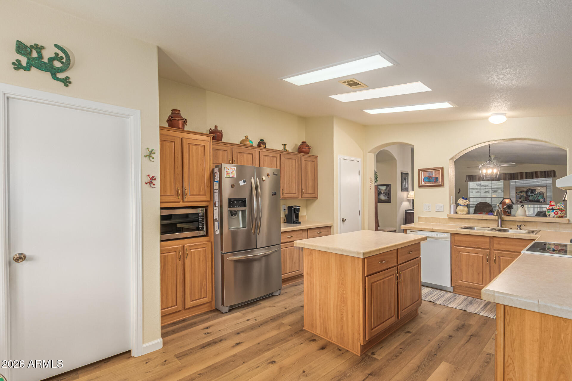 7373 E US HIGHWAY 60 171