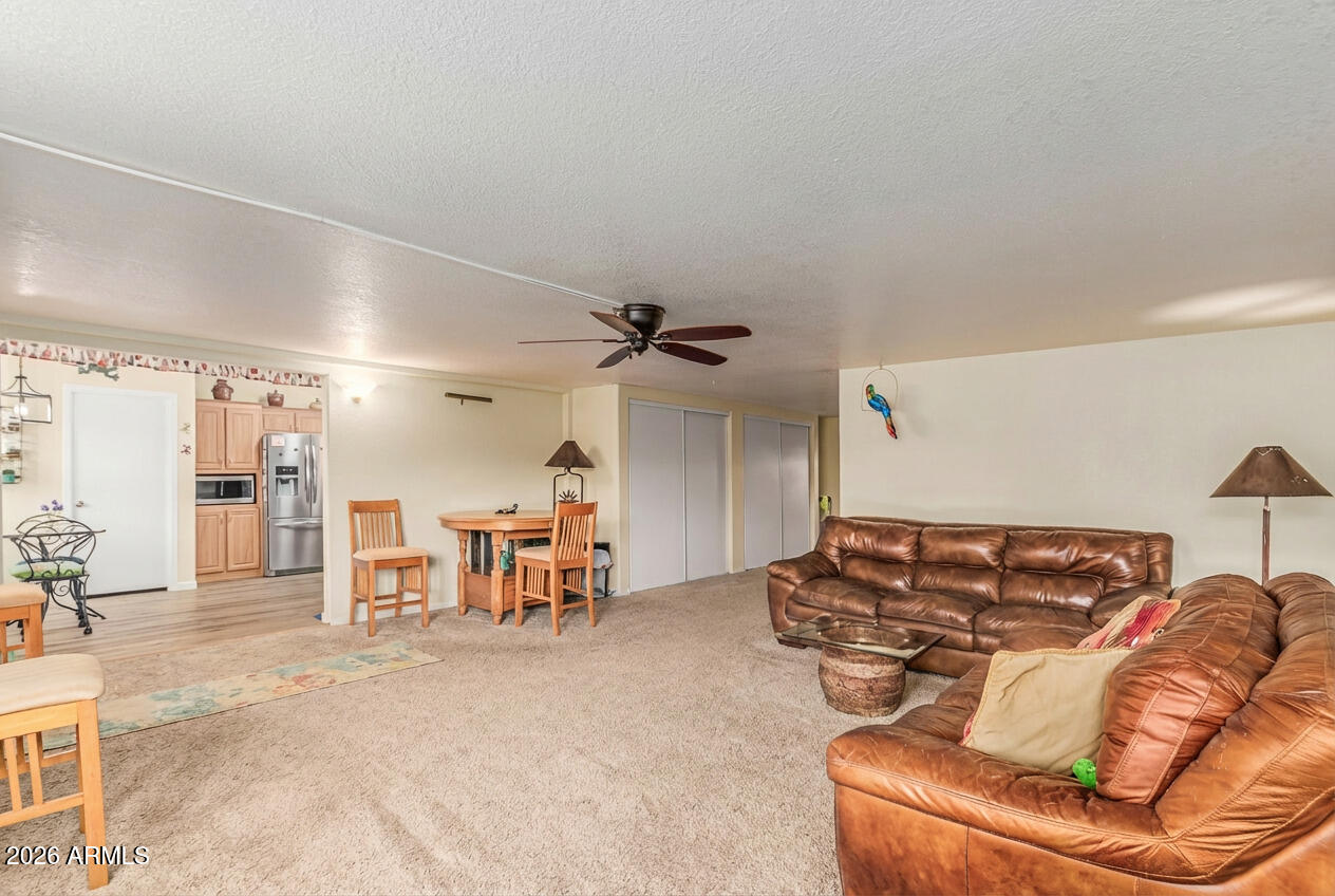 7373 E US HIGHWAY 60 171