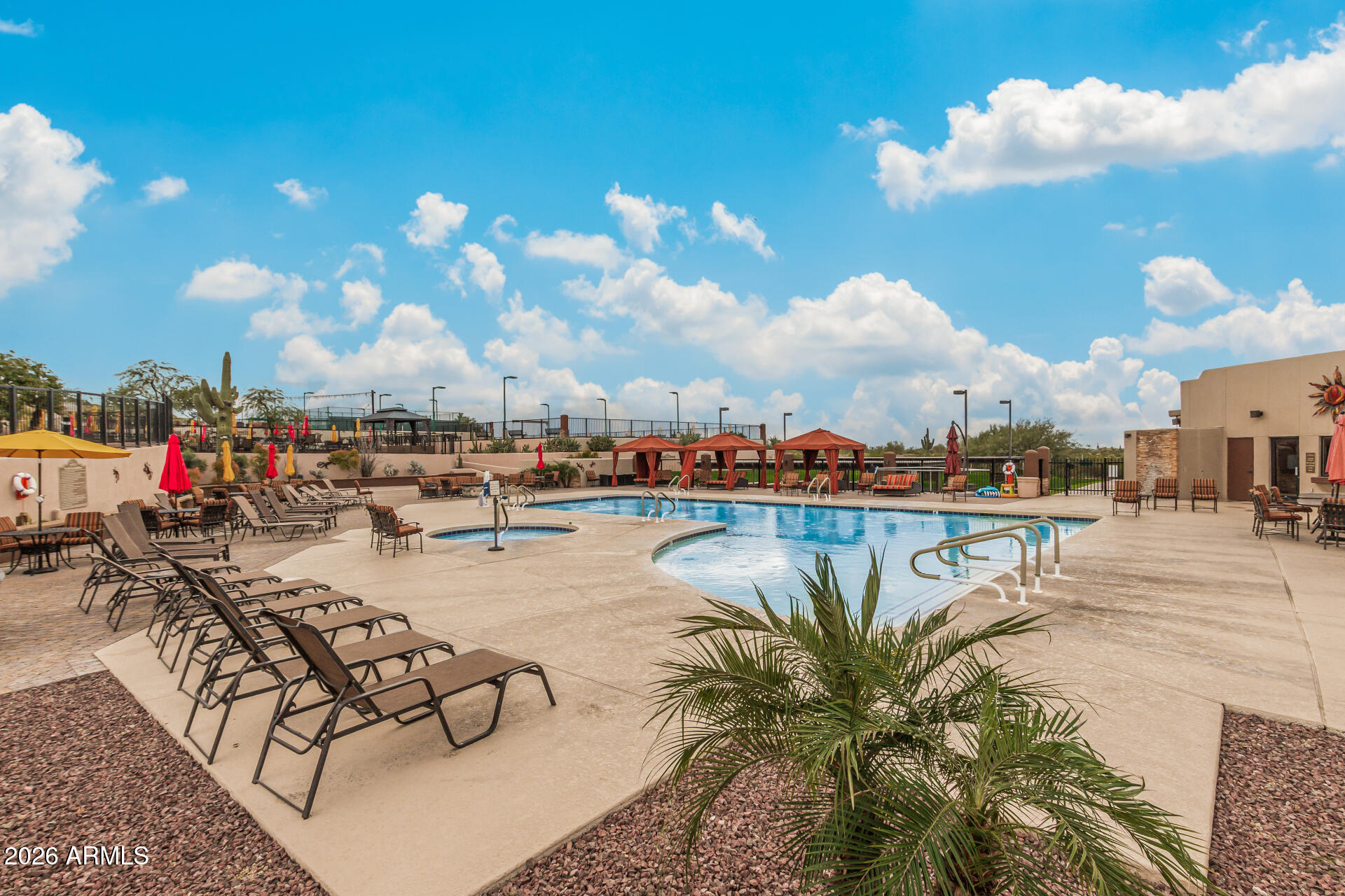 7373 E US HIGHWAY 60 171