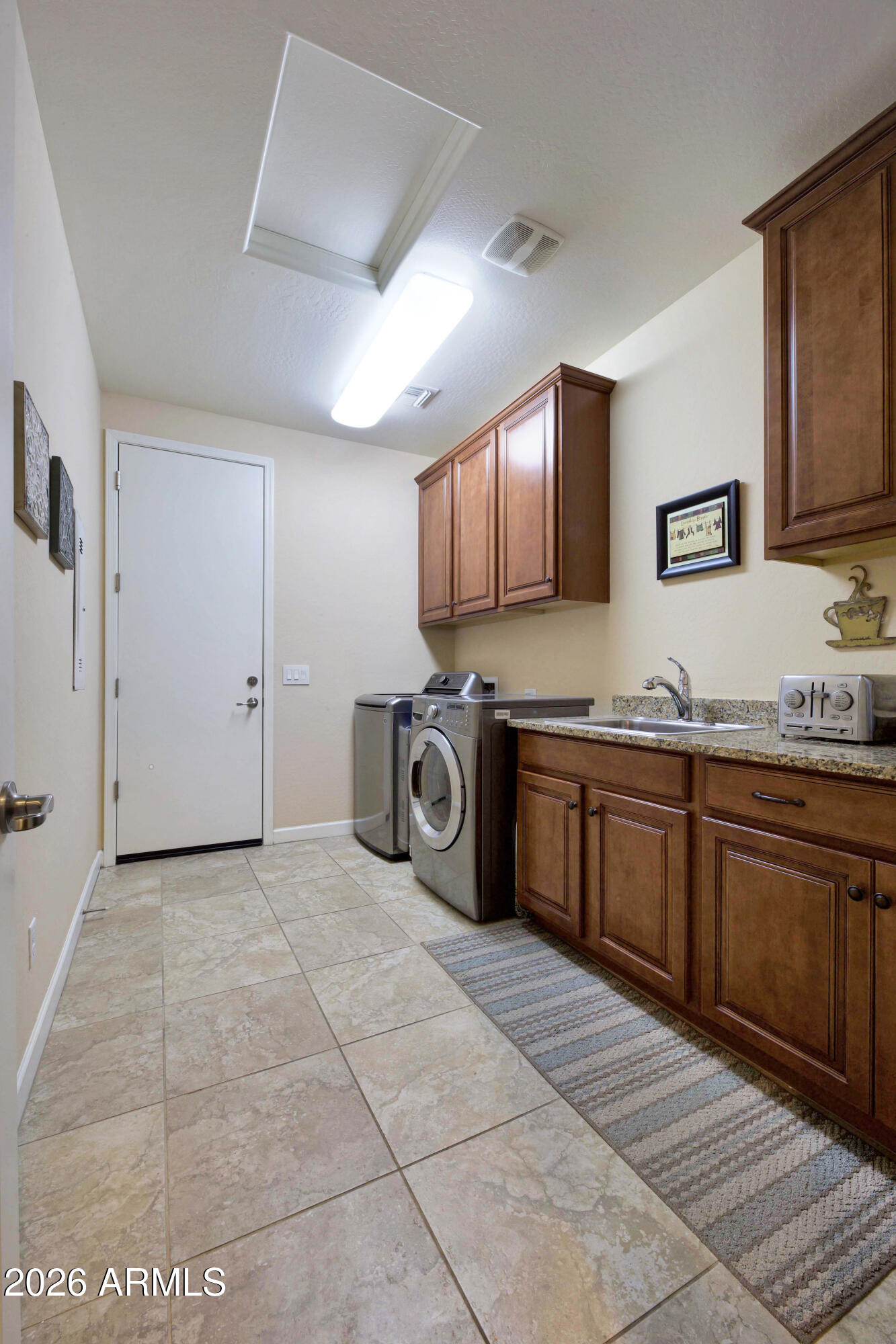 5807 E Sierra Sunset Trail