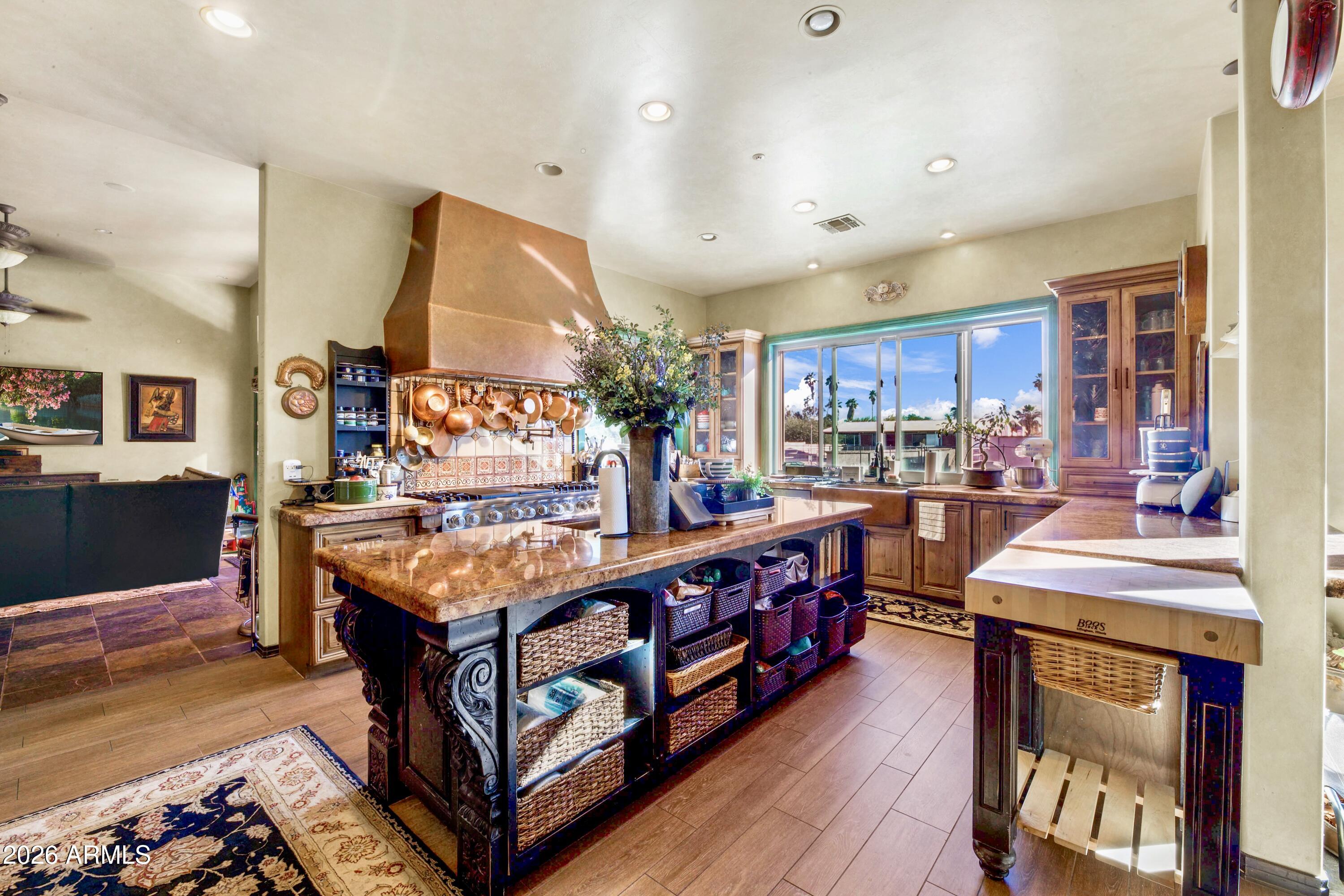 9851 E Charter Oak Road