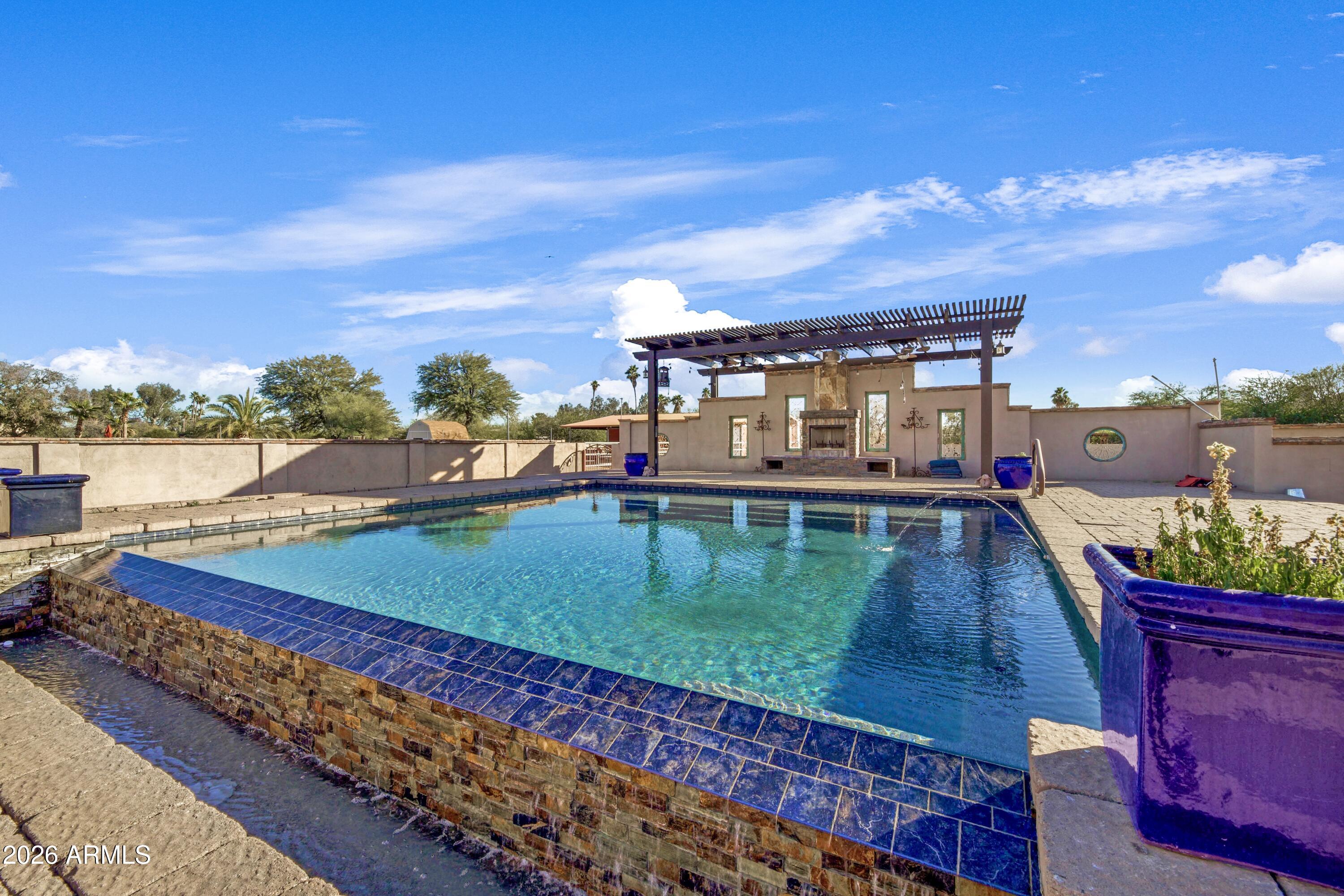 9851 E Charter Oak Road