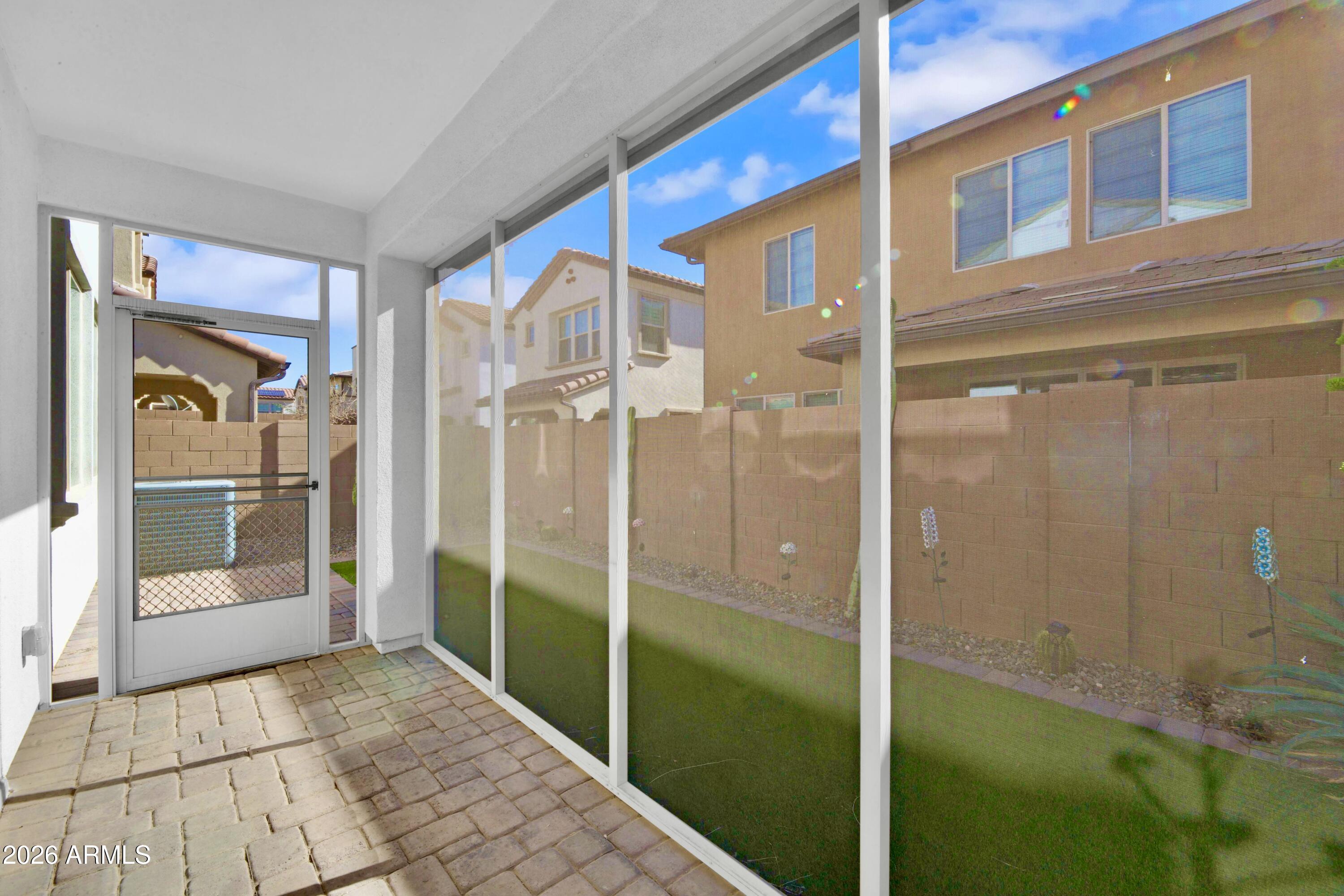 2379 W Whisper Rock Trail